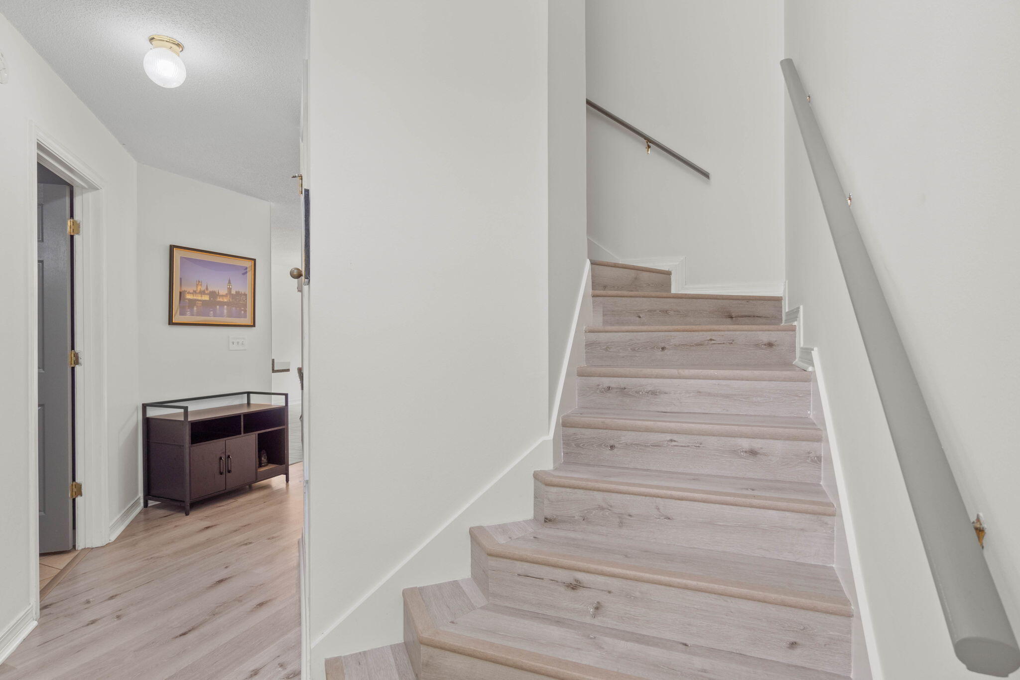 SHALIMAR COTTAGES - Residential