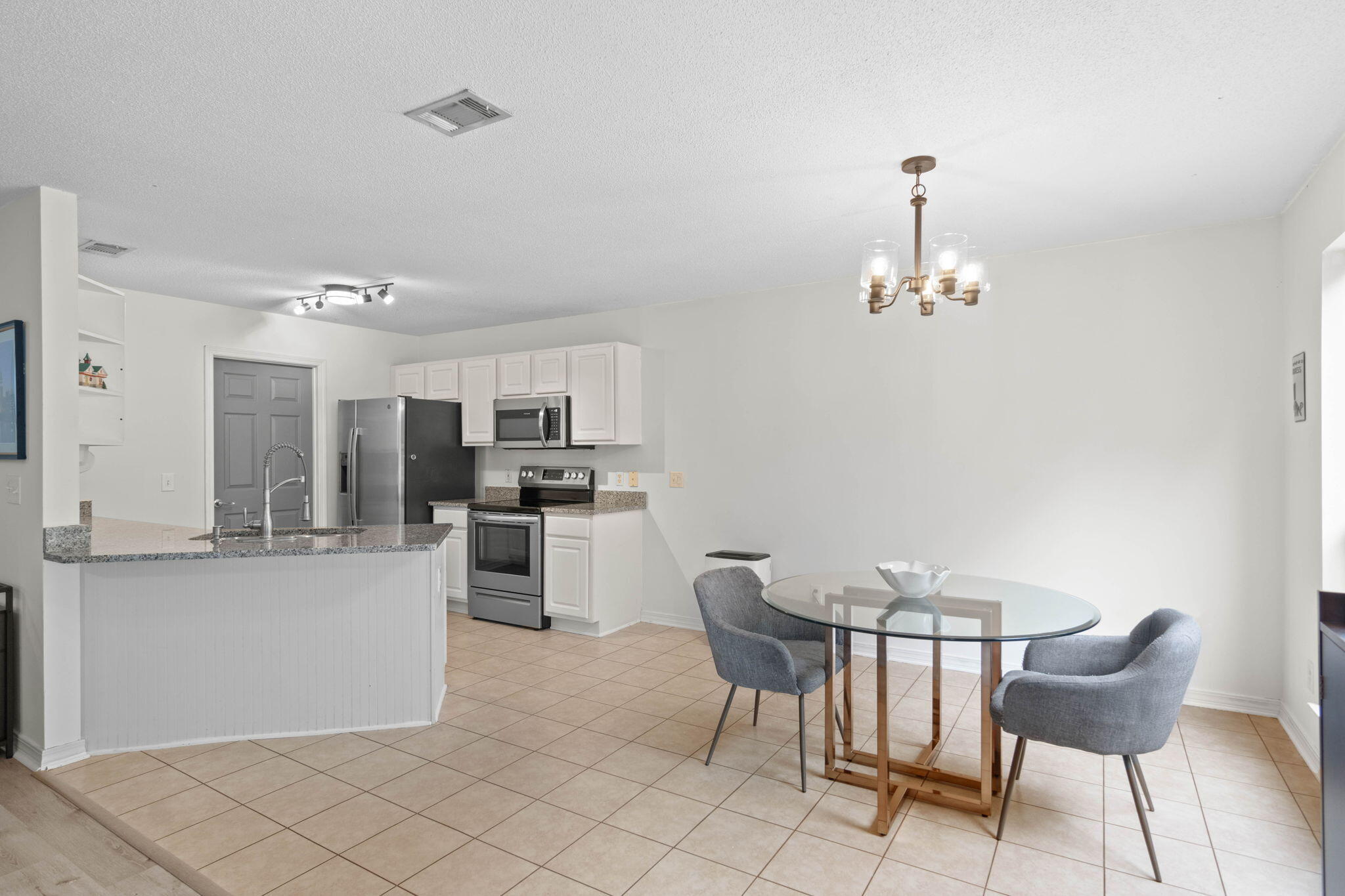 SHALIMAR COTTAGES - Residential