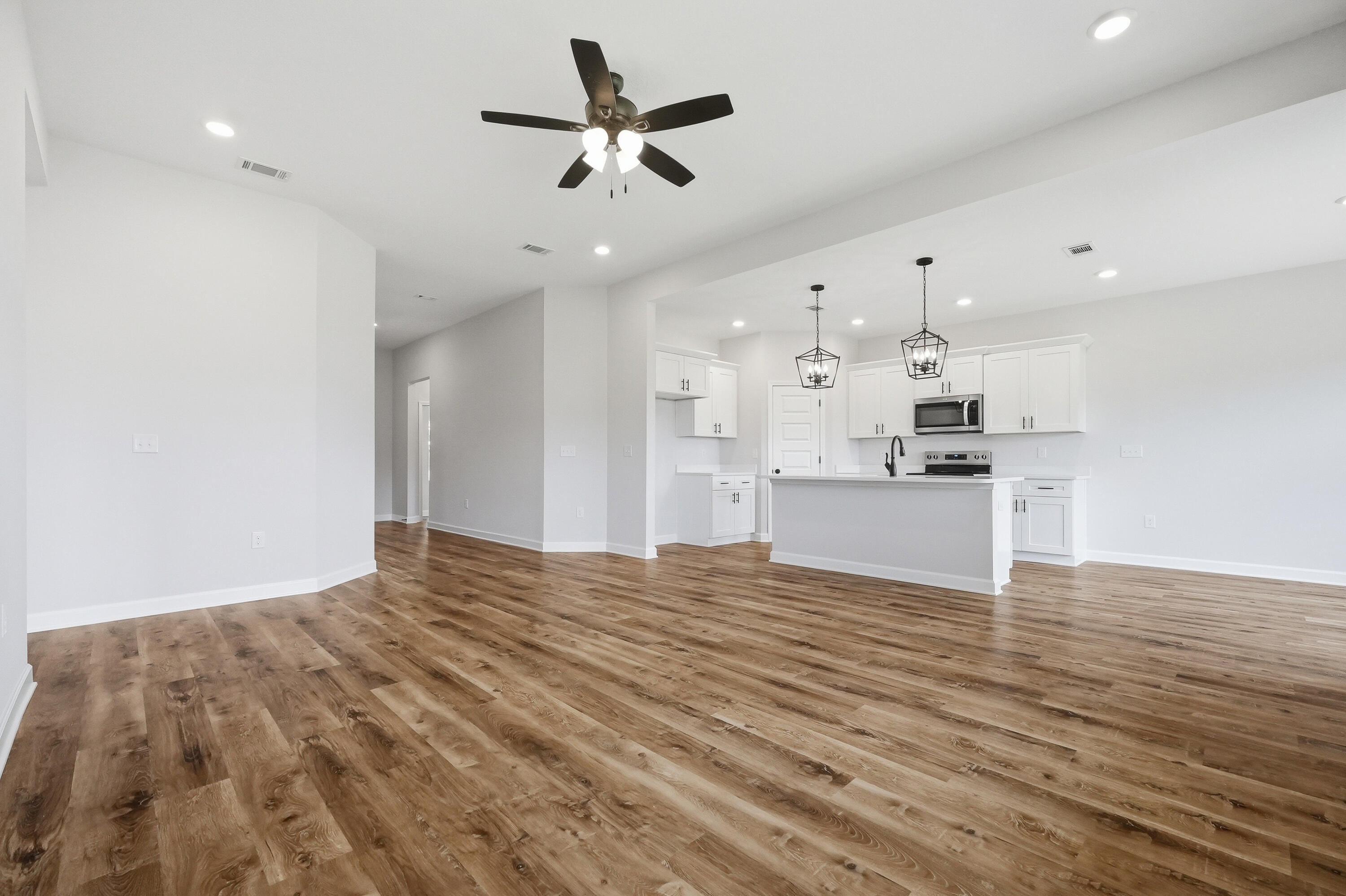 BARTON'S BEND - Residential