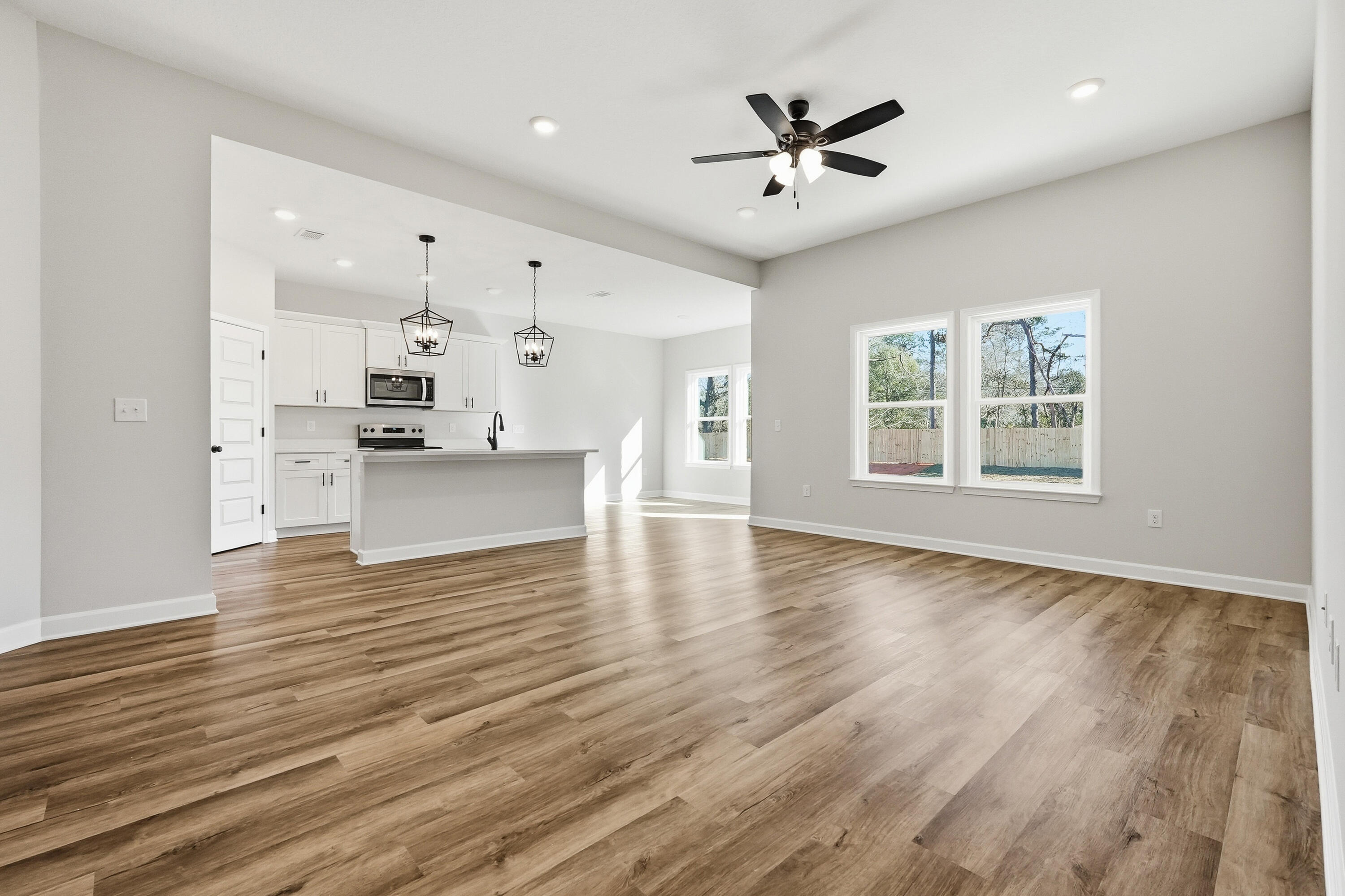 BARTON'S BEND - Residential