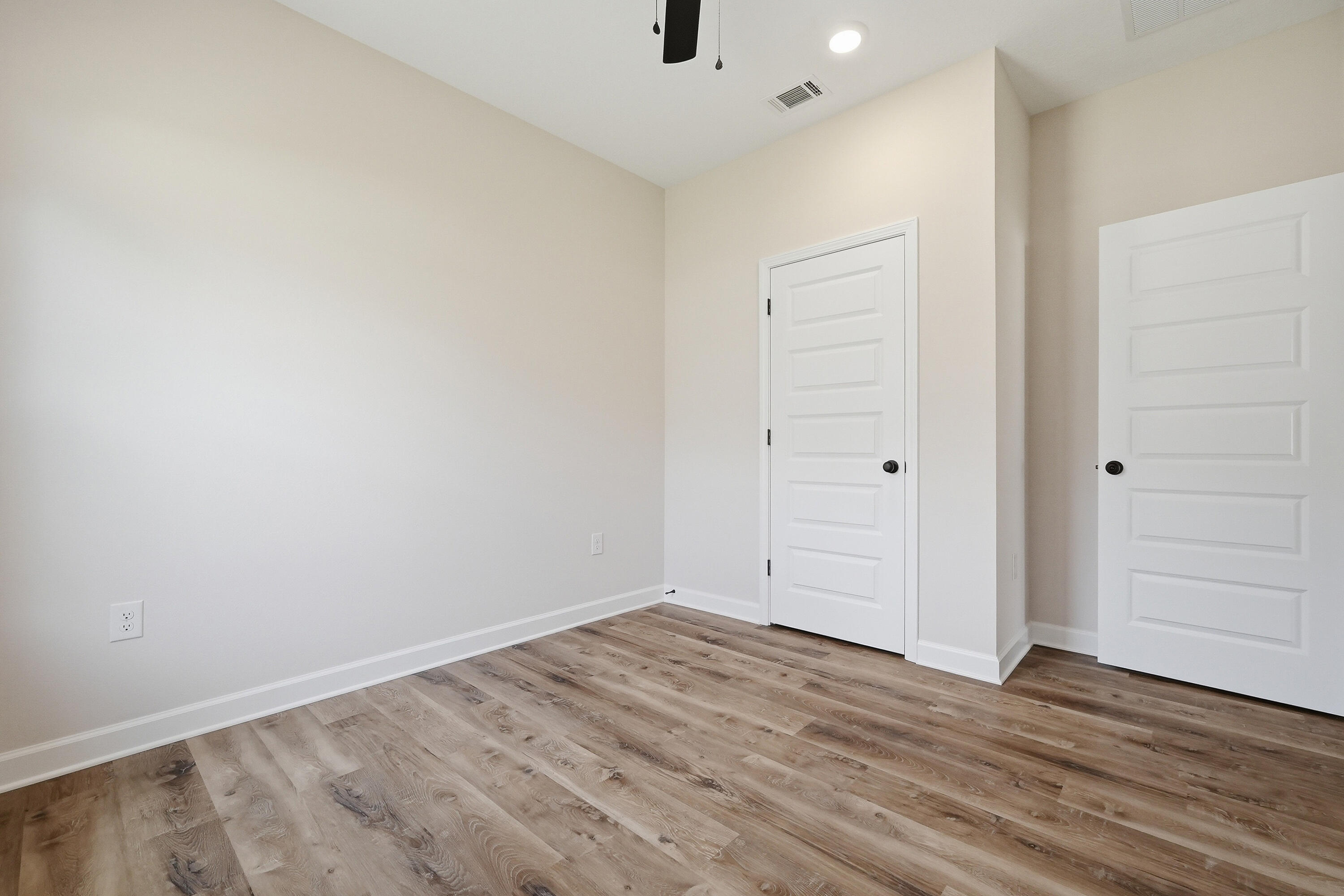 BARTON'S BEND - Residential