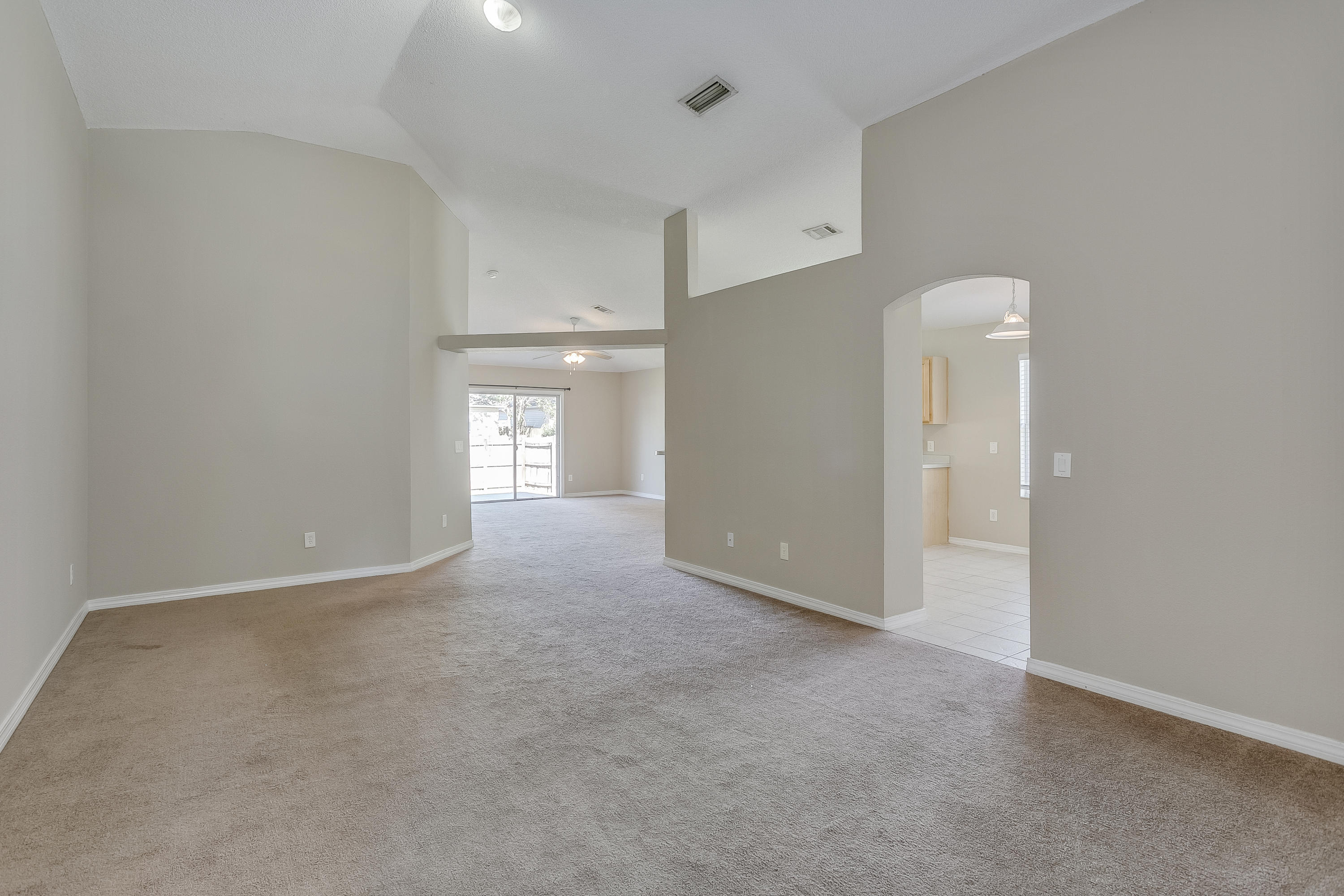 HOLSBERRY ESTATES - Residential