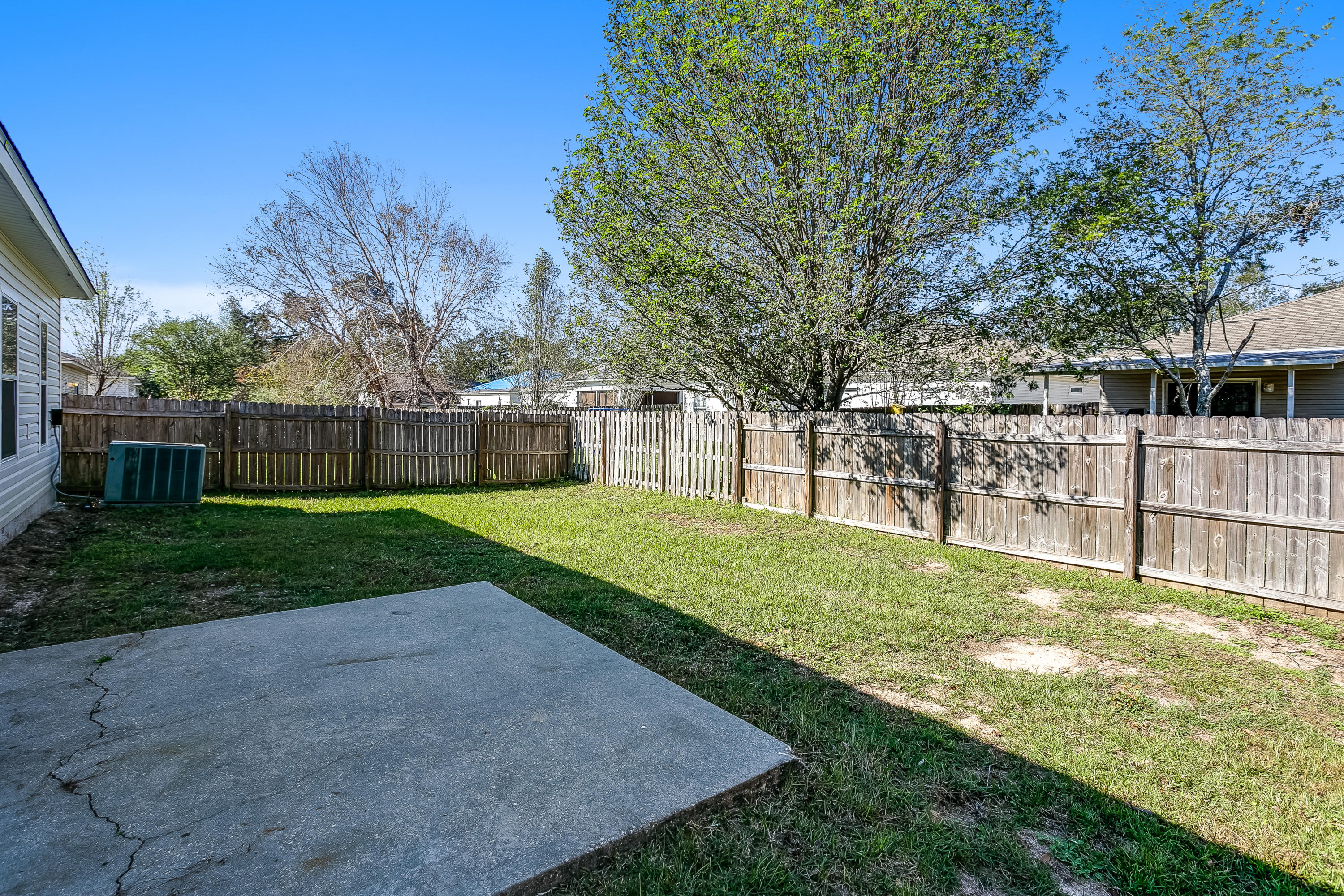 HOLSBERRY ESTATES - Residential