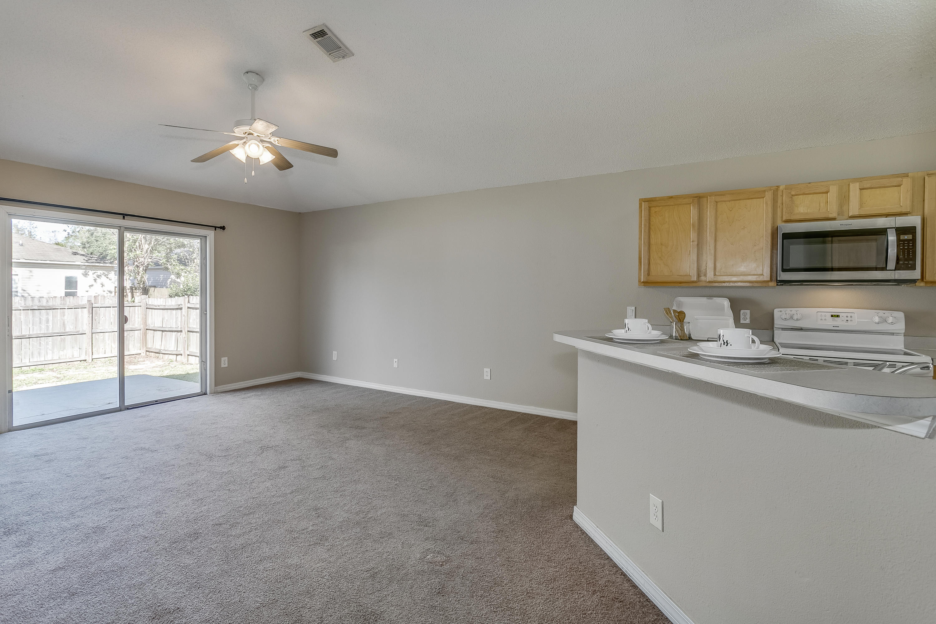 HOLSBERRY ESTATES - Residential