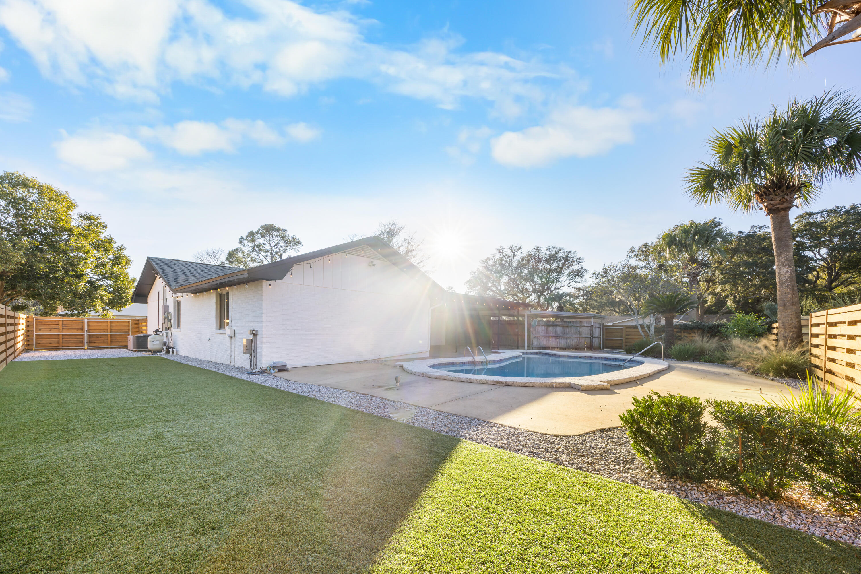 KENWOOD 2ND ADD - Residential