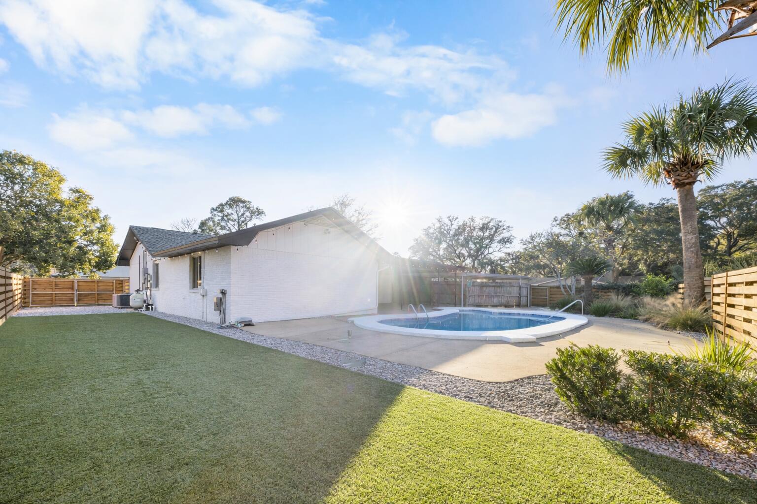 KENWOOD 2ND ADD - Residential