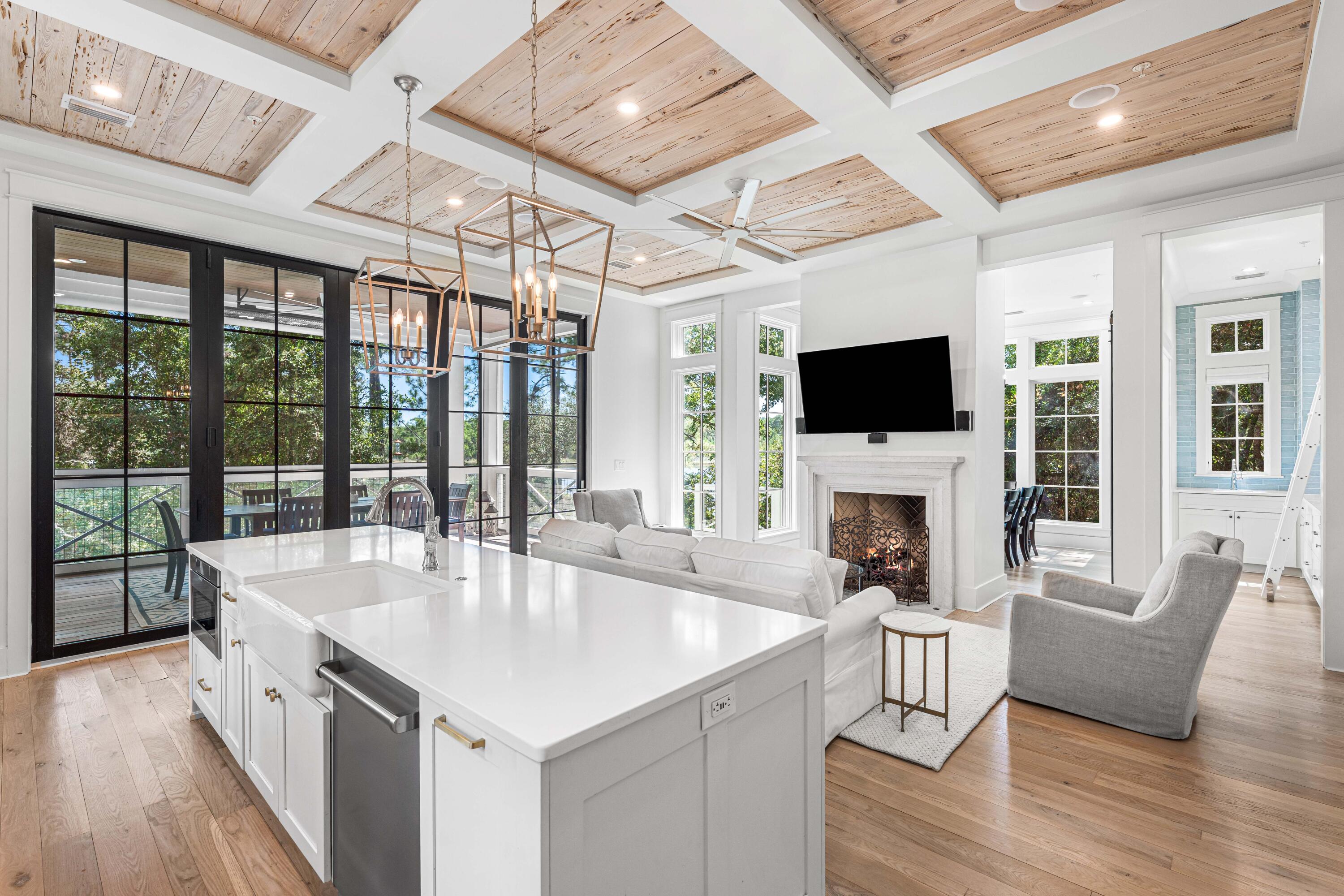 DRAPER LAKE COASTAL VILLAGE - Residential