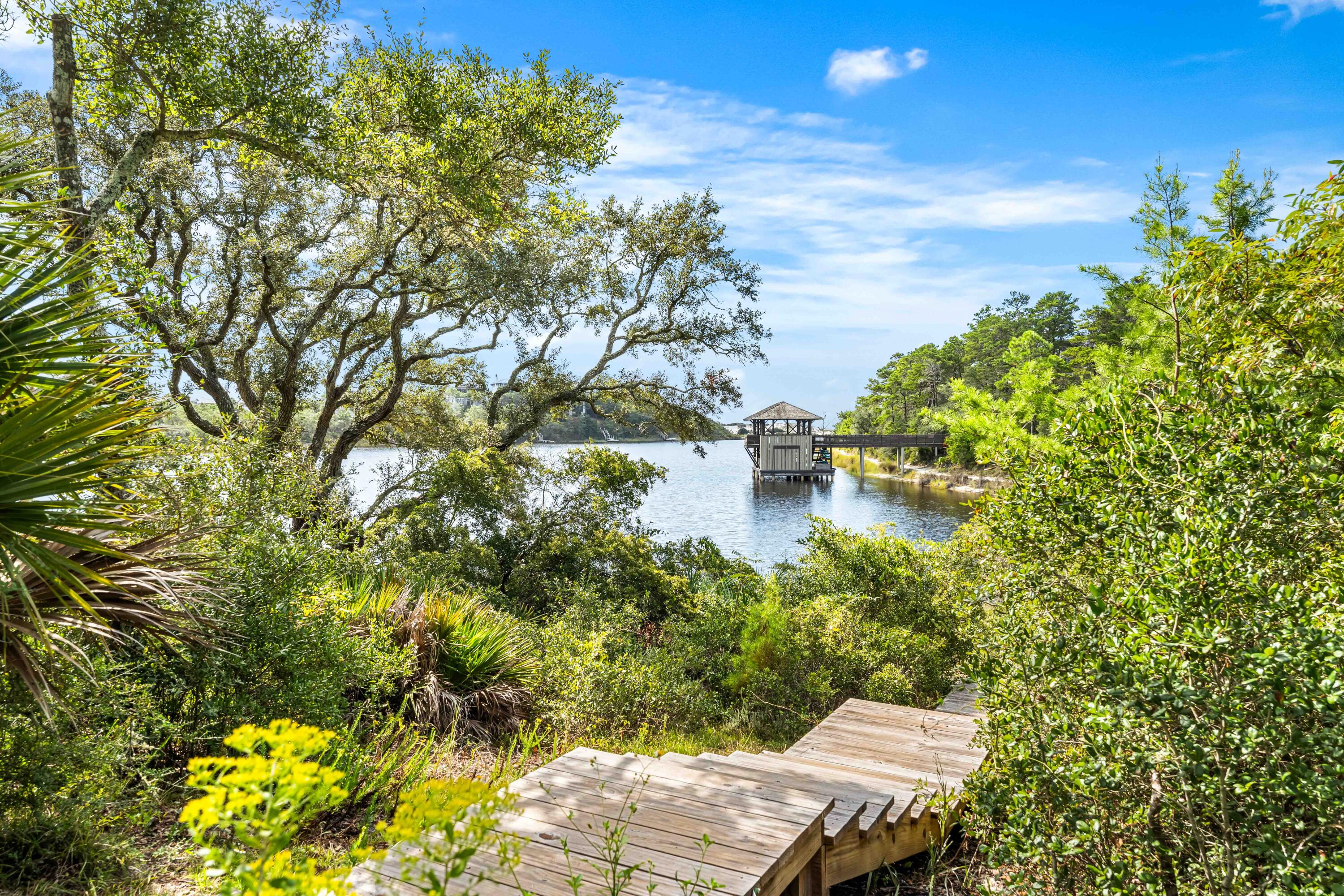 DRAPER LAKE COASTAL VILLAGE - Residential