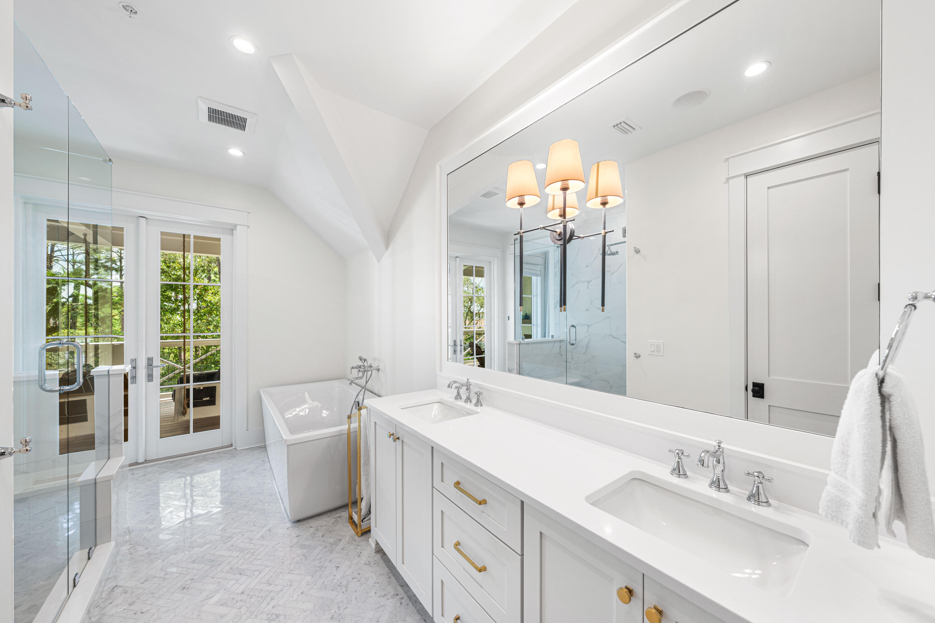 DRAPER LAKE COASTAL VILLAGE - Residential