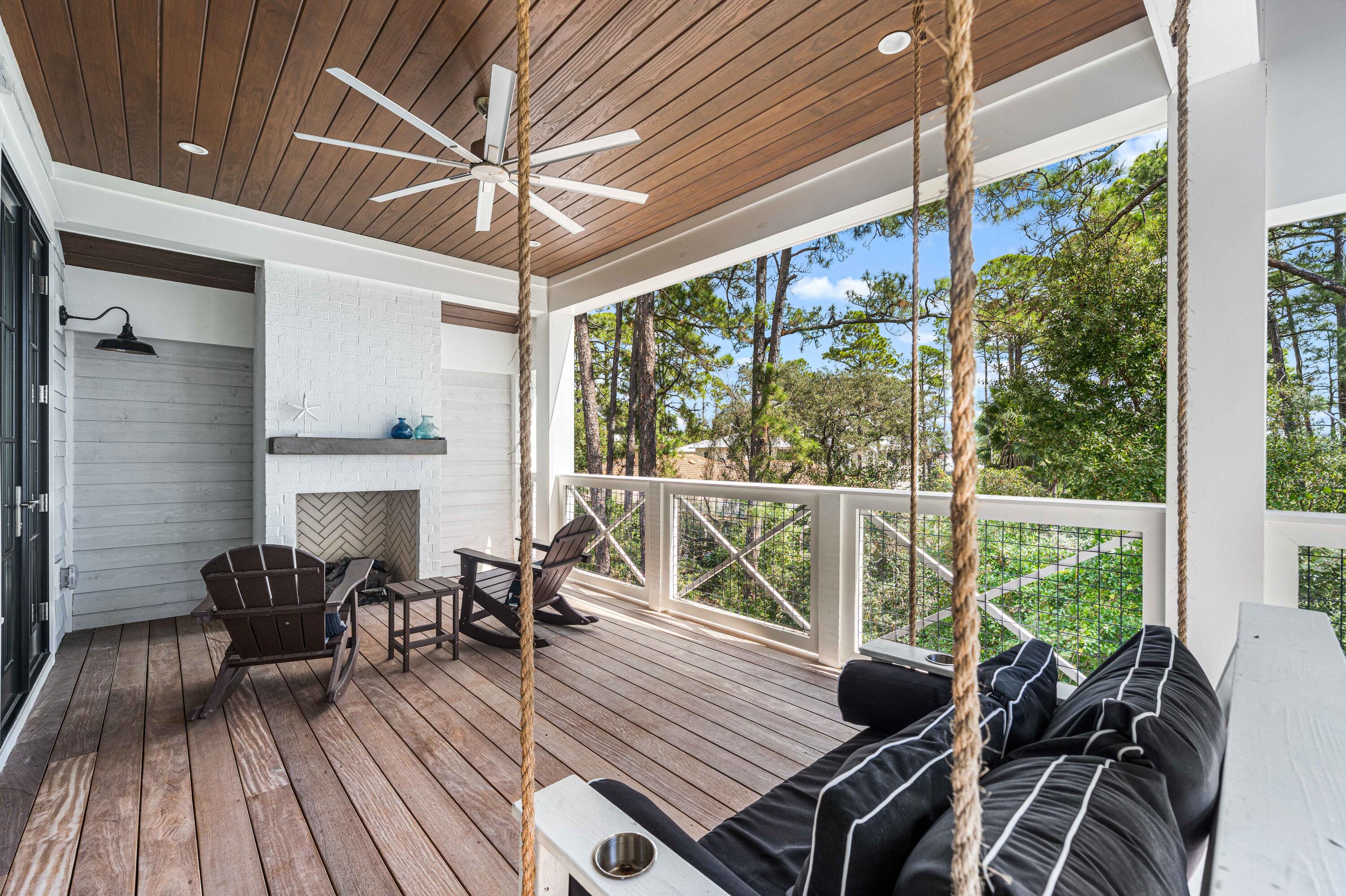 DRAPER LAKE COASTAL VILLAGE - Residential