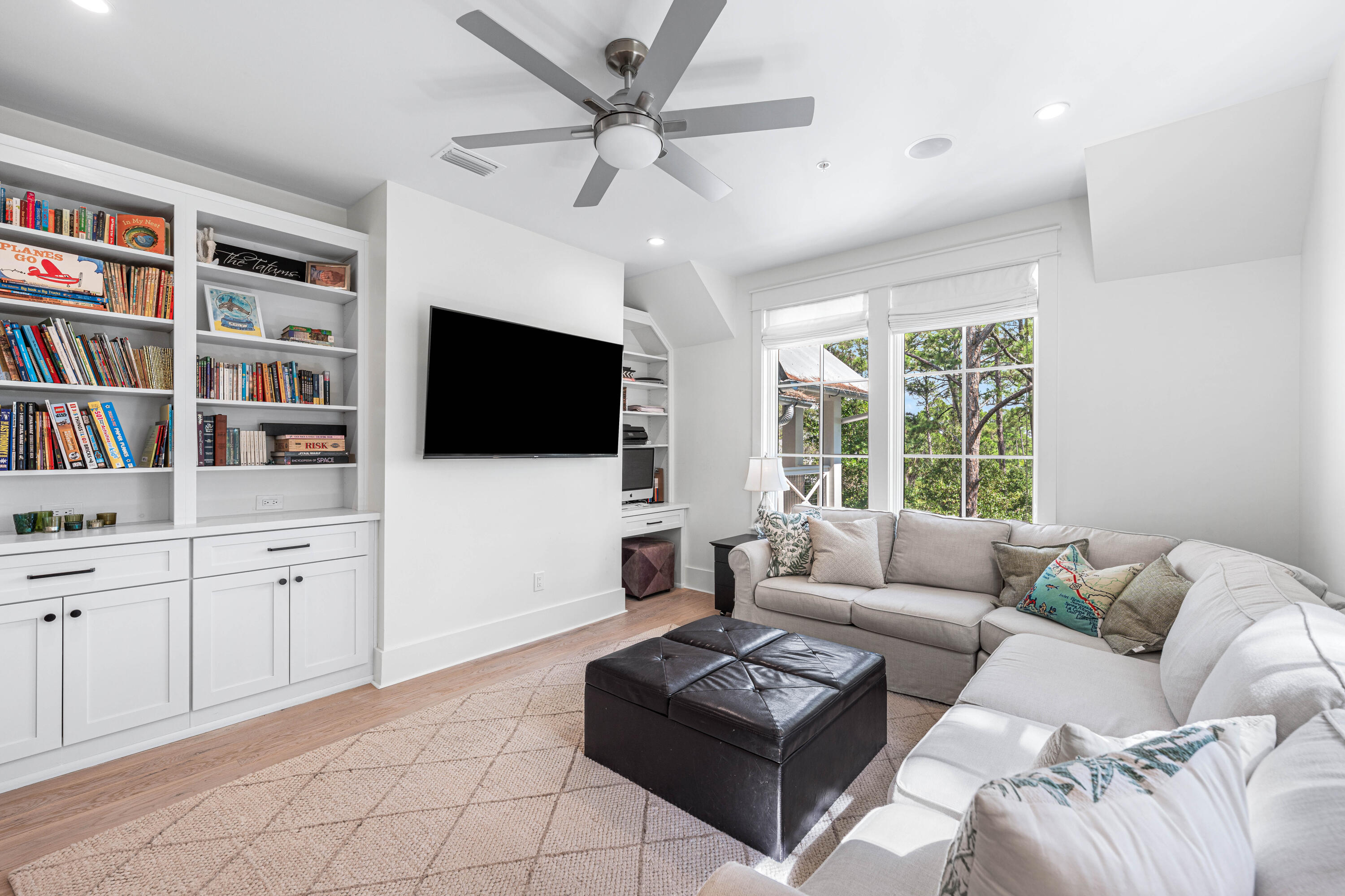 DRAPER LAKE COASTAL VILLAGE - Residential