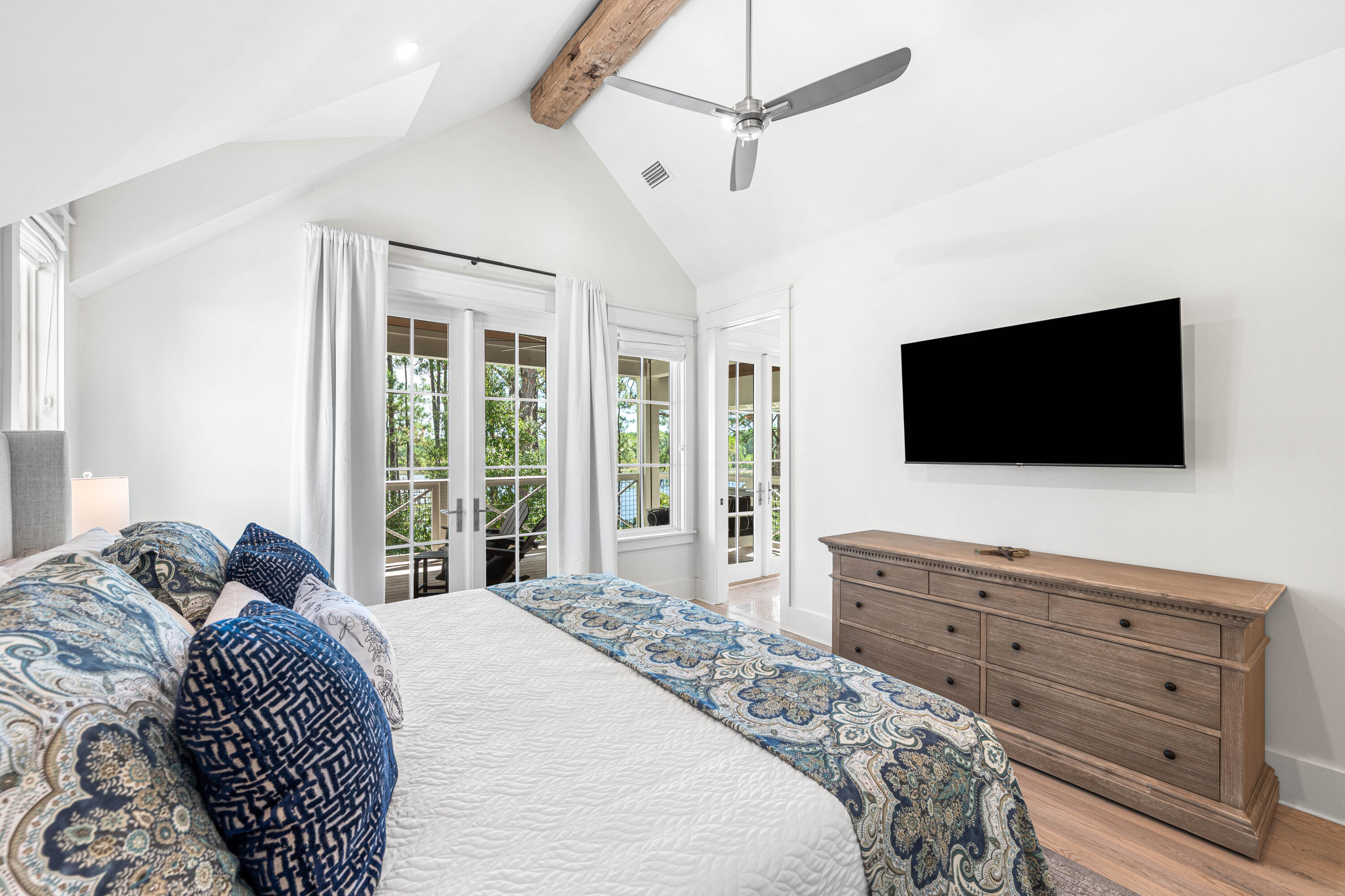 DRAPER LAKE COASTAL VILLAGE - Residential