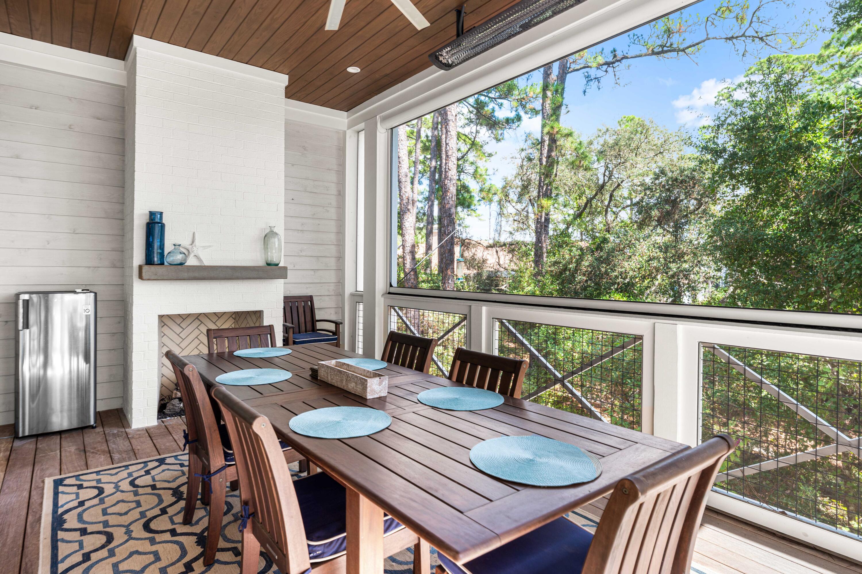 DRAPER LAKE COASTAL VILLAGE - Residential