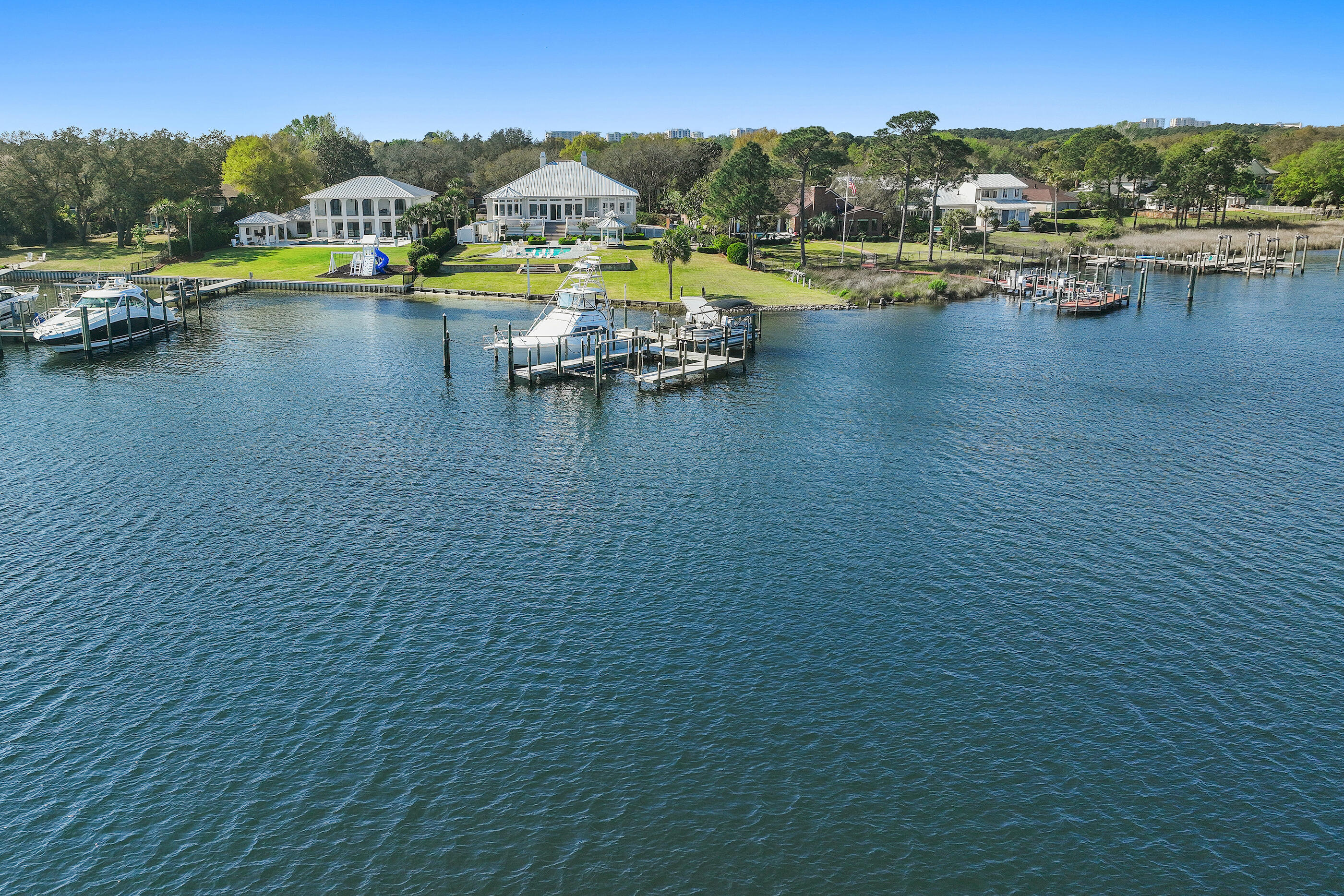 INDIAN BAYOU - Residential