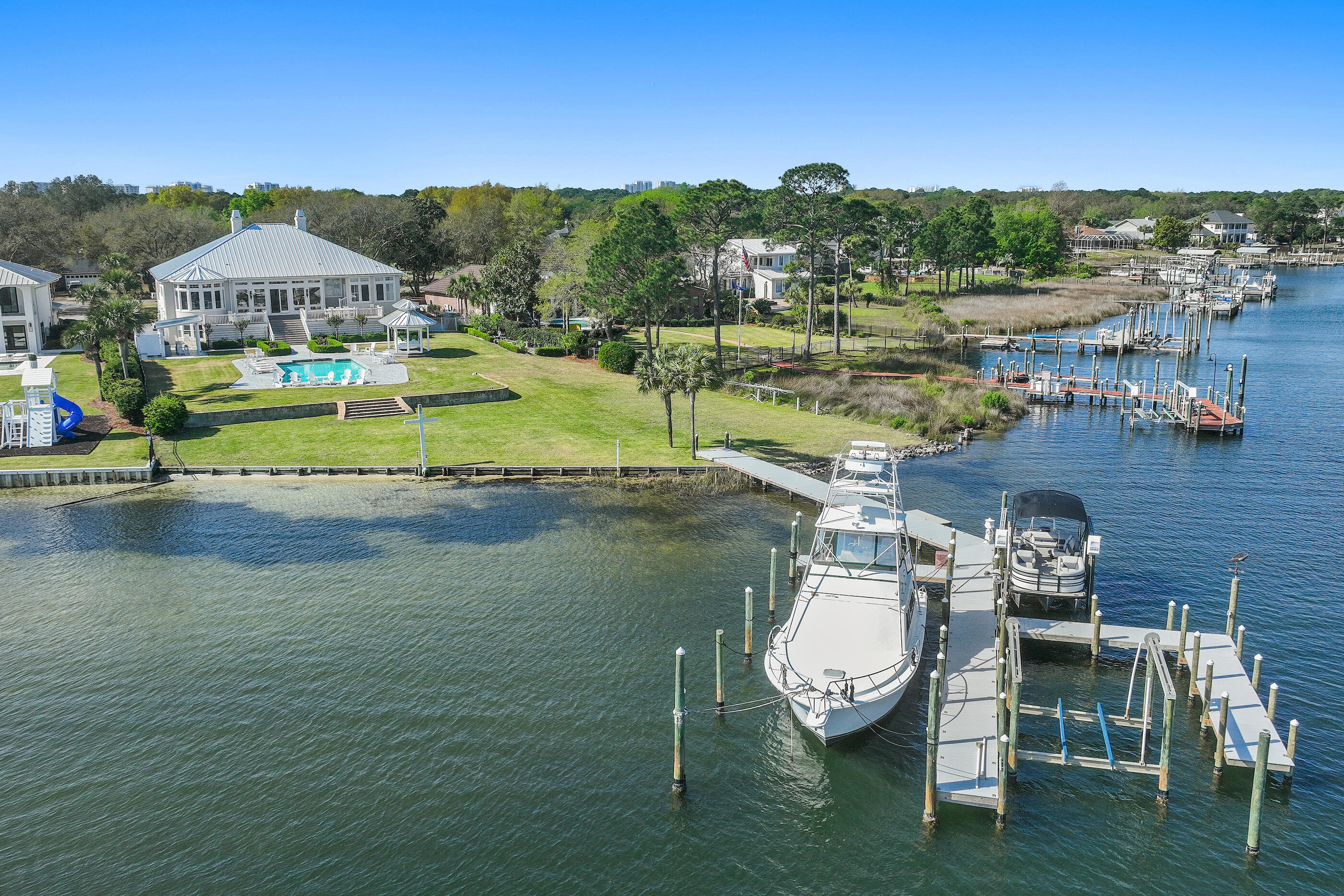 INDIAN BAYOU - Residential