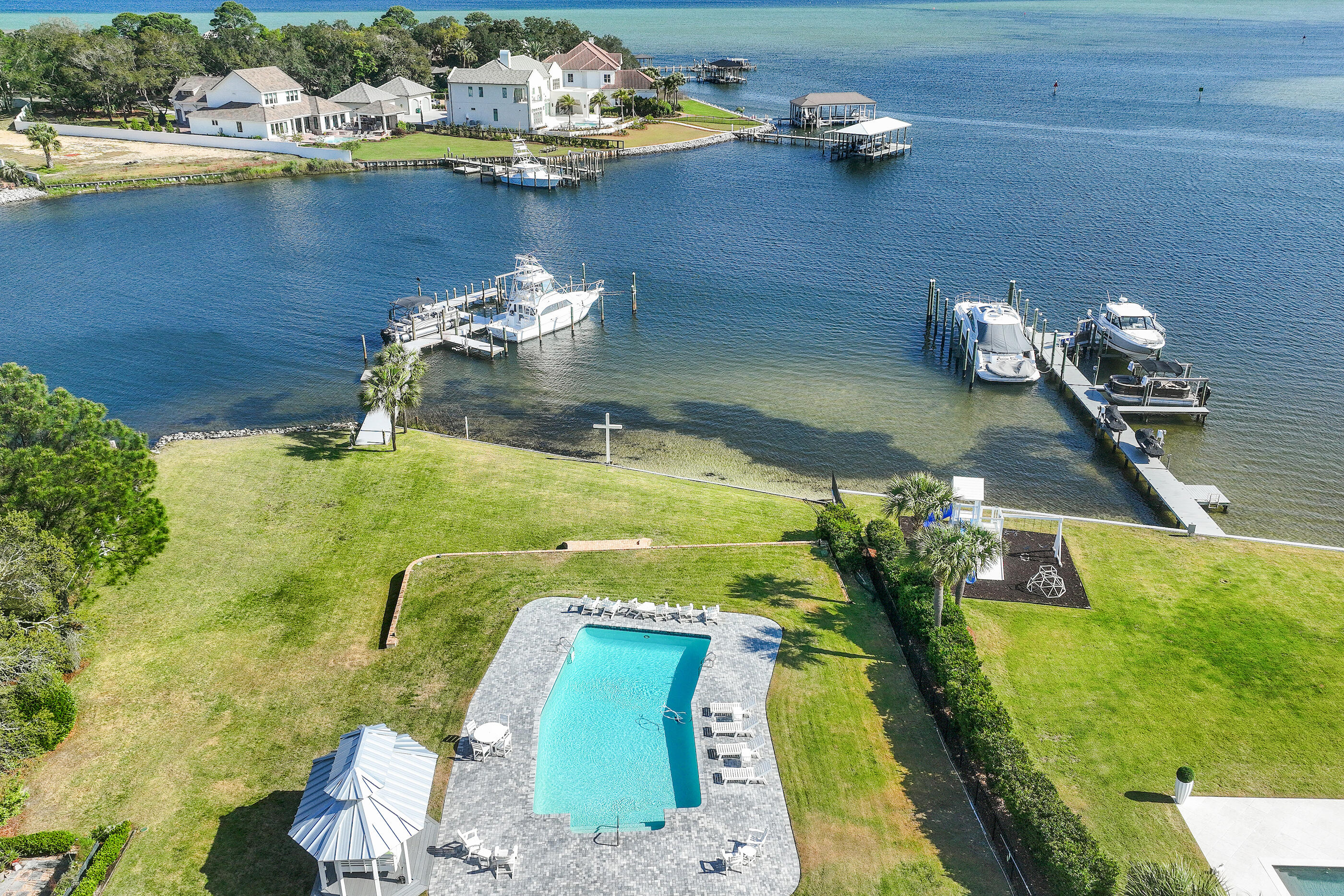 INDIAN BAYOU - Residential