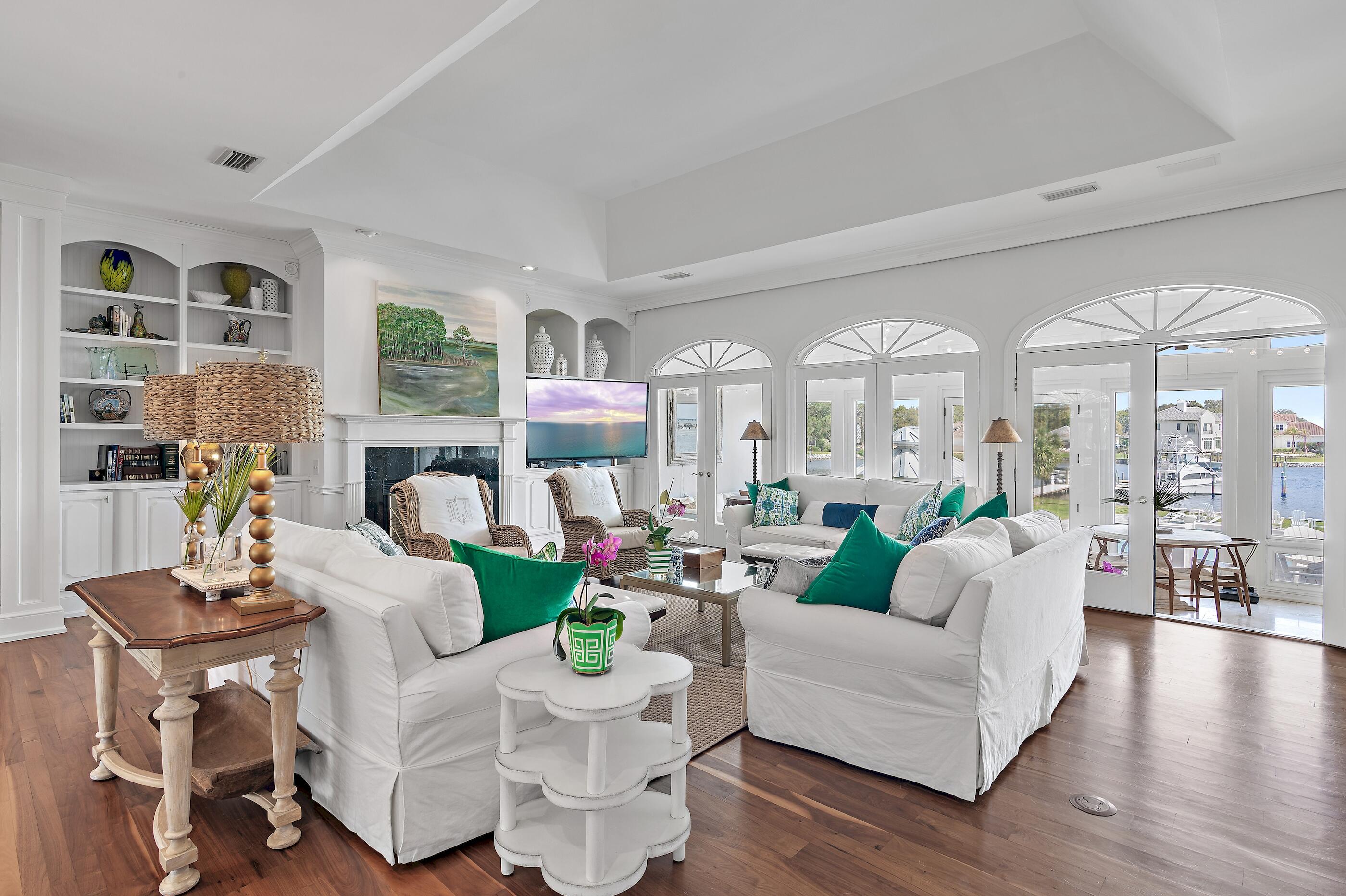 INDIAN BAYOU - Residential