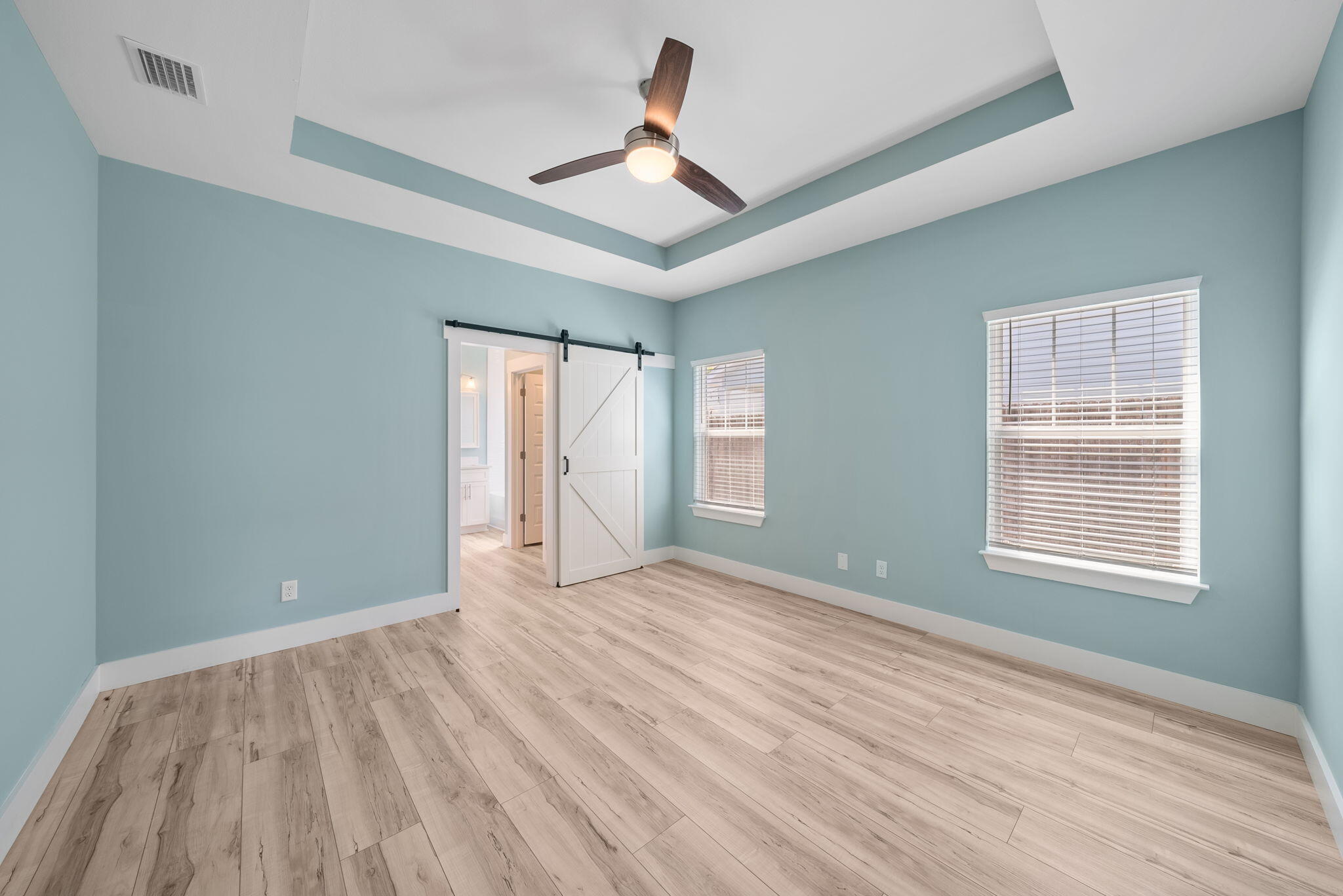 WATER OAKS - Residential