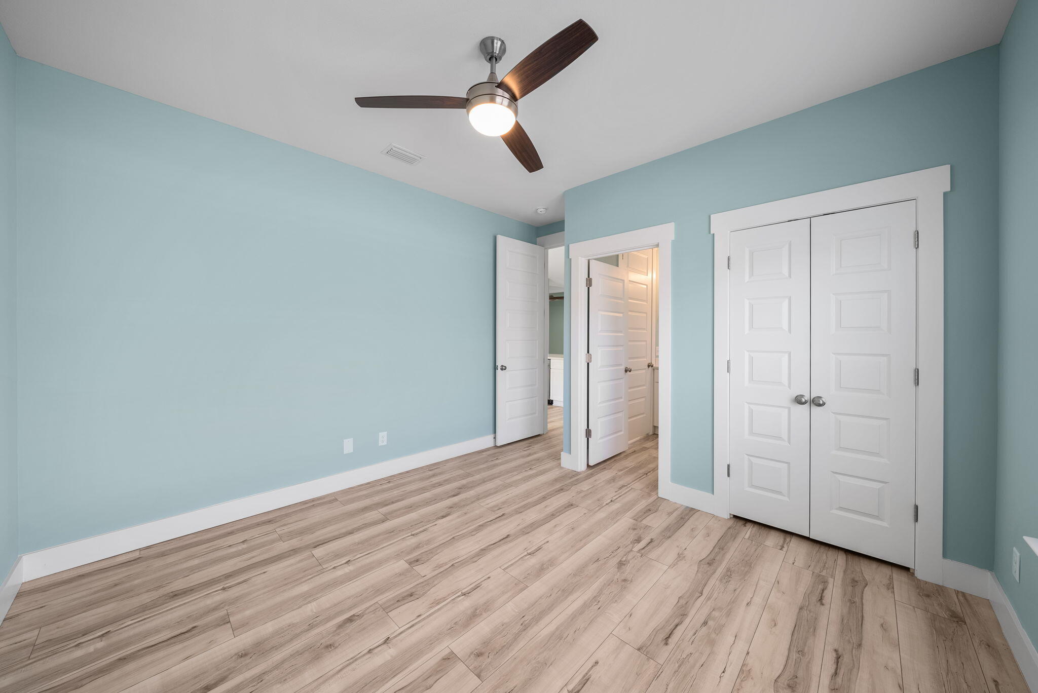 WATER OAKS - Residential