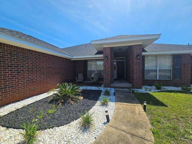 CREETWOODS - Residential Lease