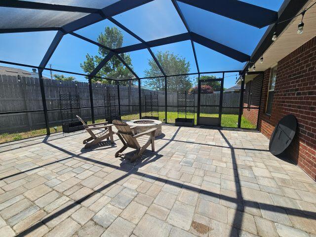 CREETWOODS - Residential Lease