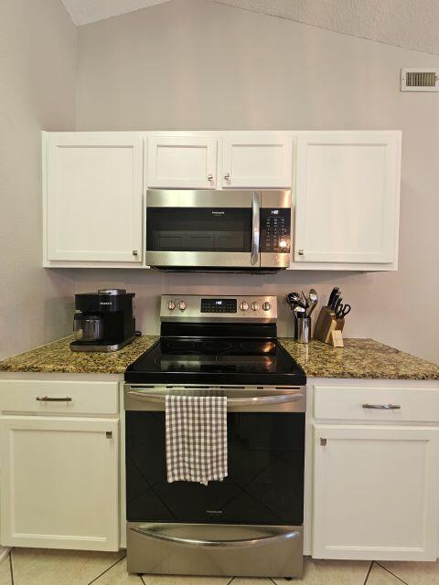 CREETWOODS - Residential Lease