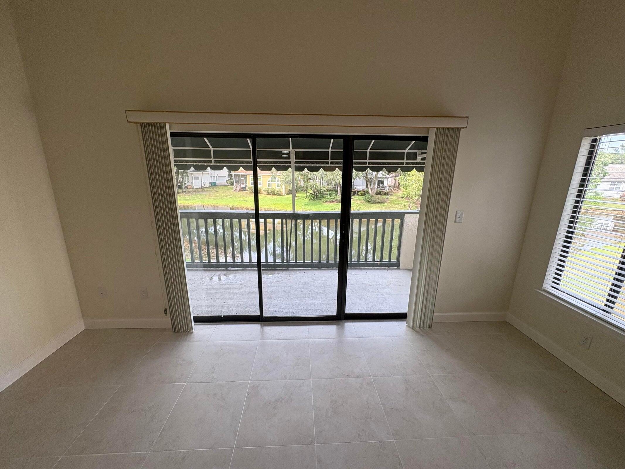 LAKESIDE CONDO AT BLUEWATER BAY - Residential Lease