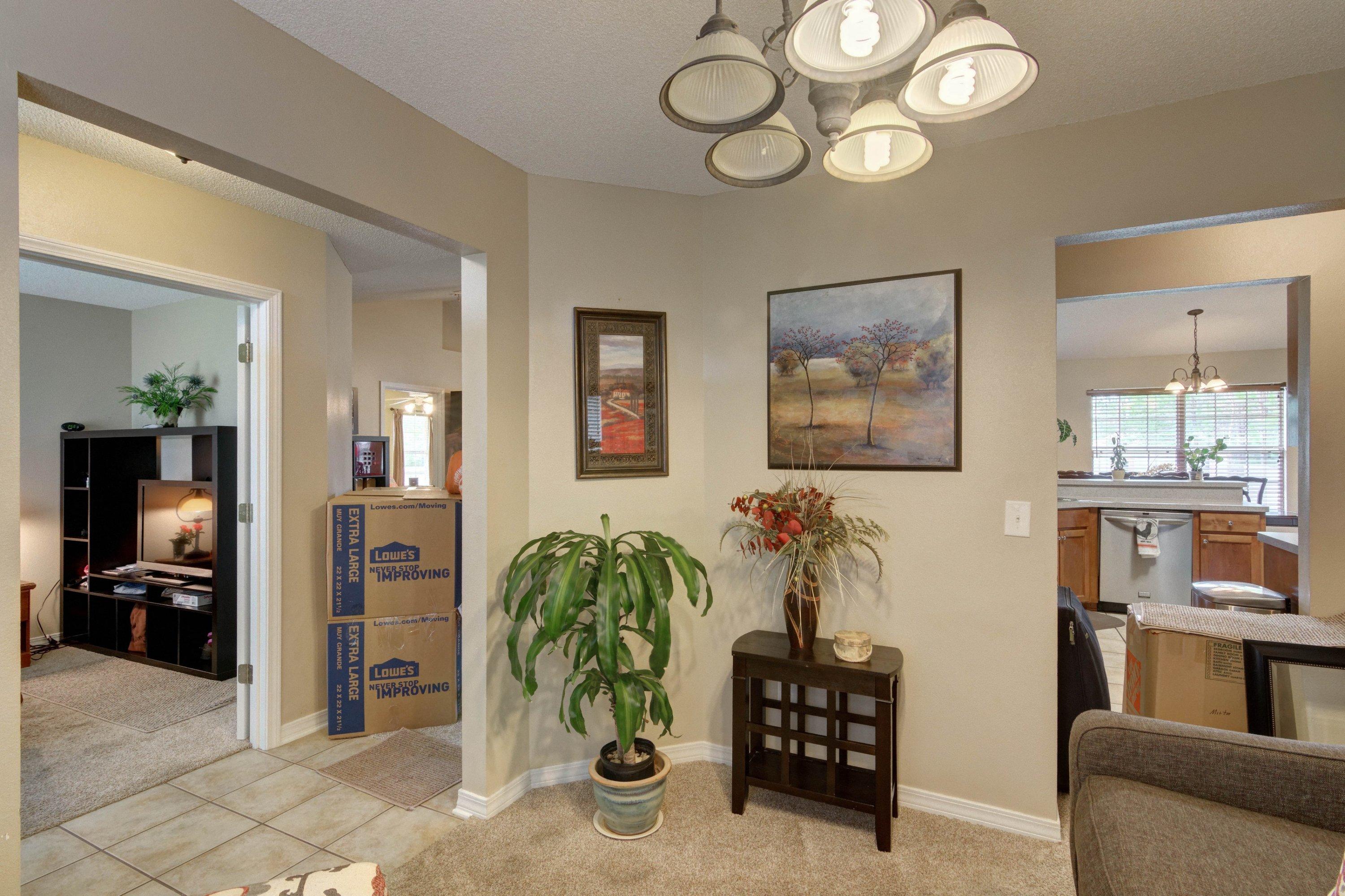 HOLLEY BY THE SEA - Residential