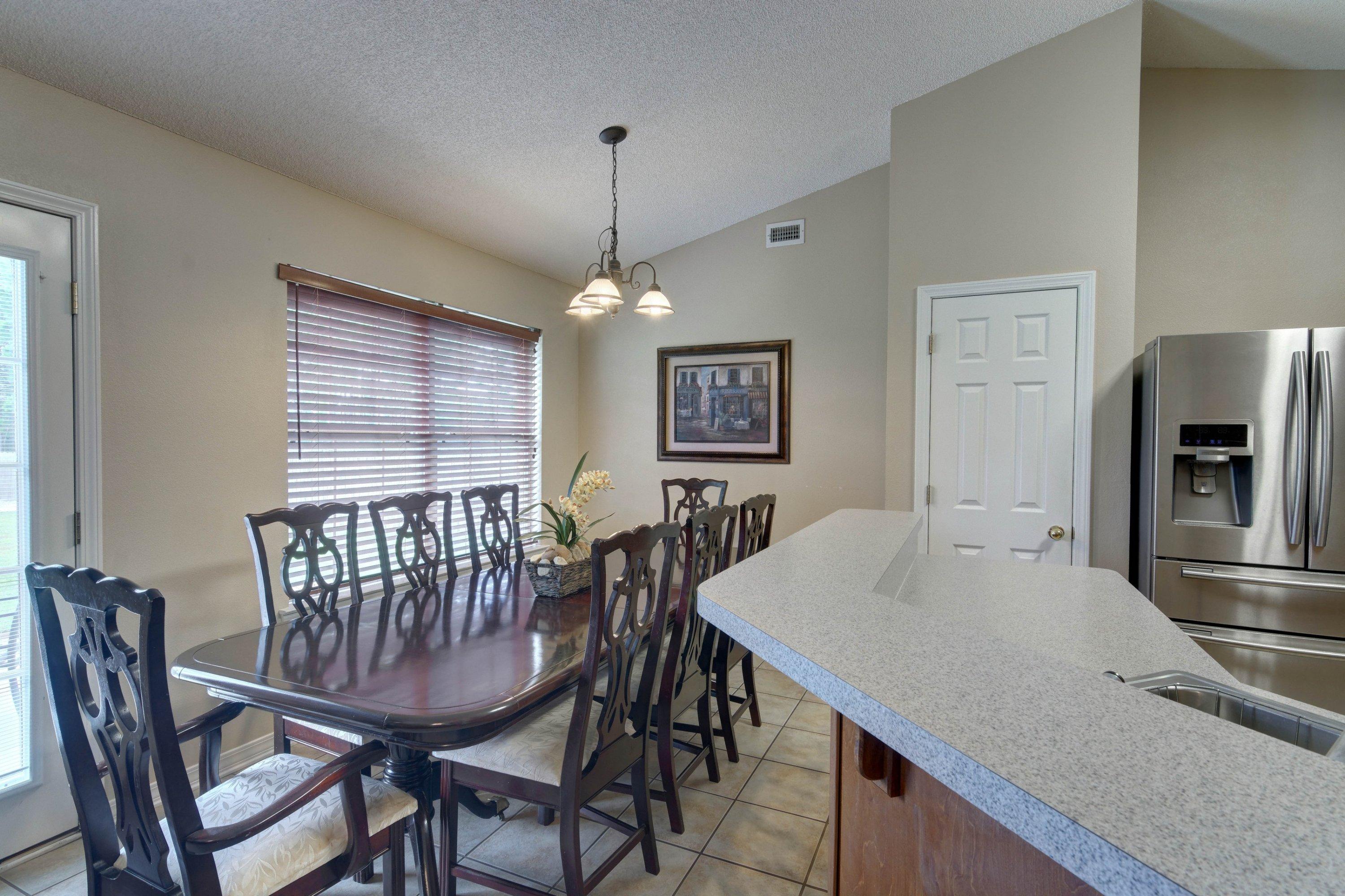 HOLLEY BY THE SEA - Residential