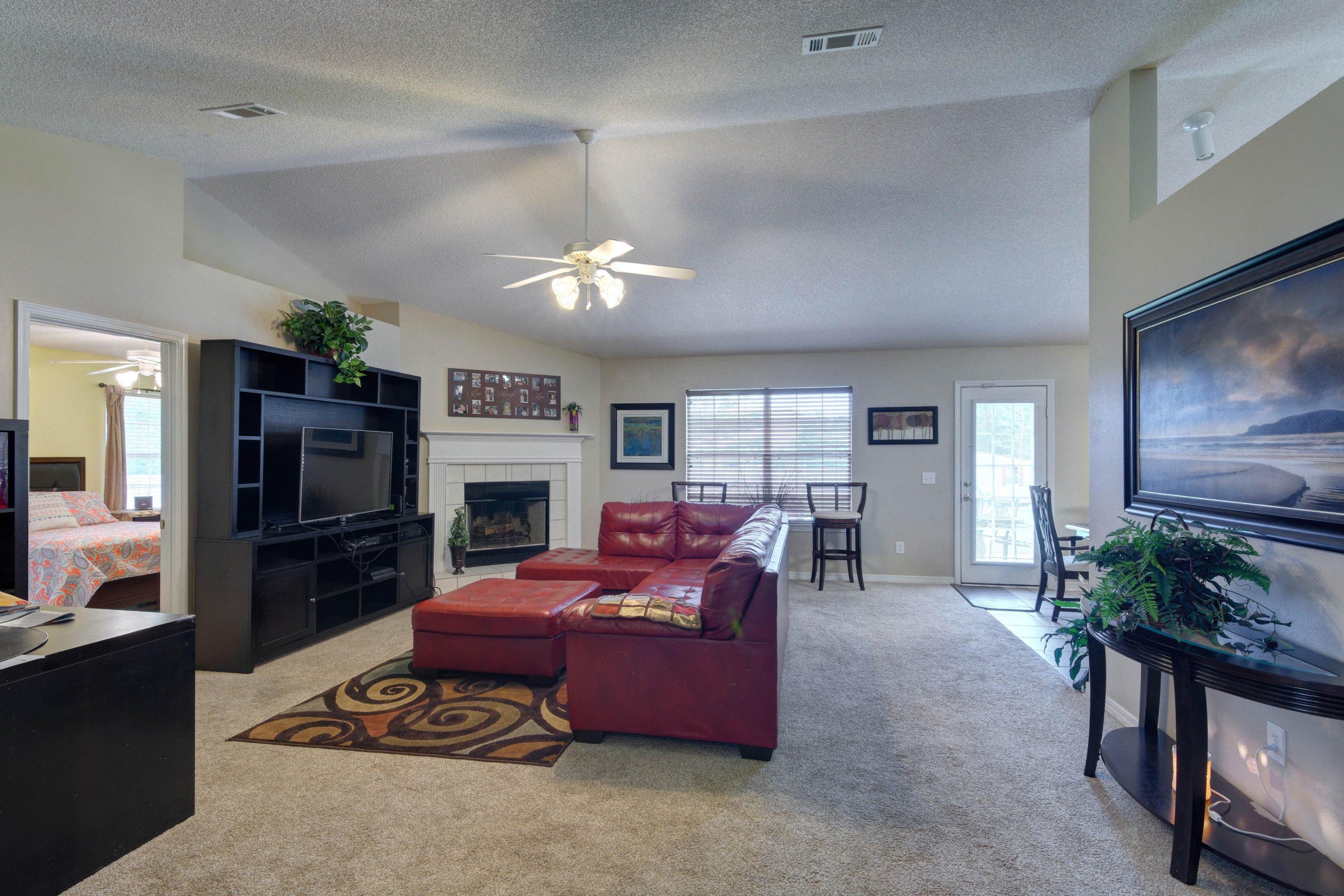 HOLLEY BY THE SEA - Residential