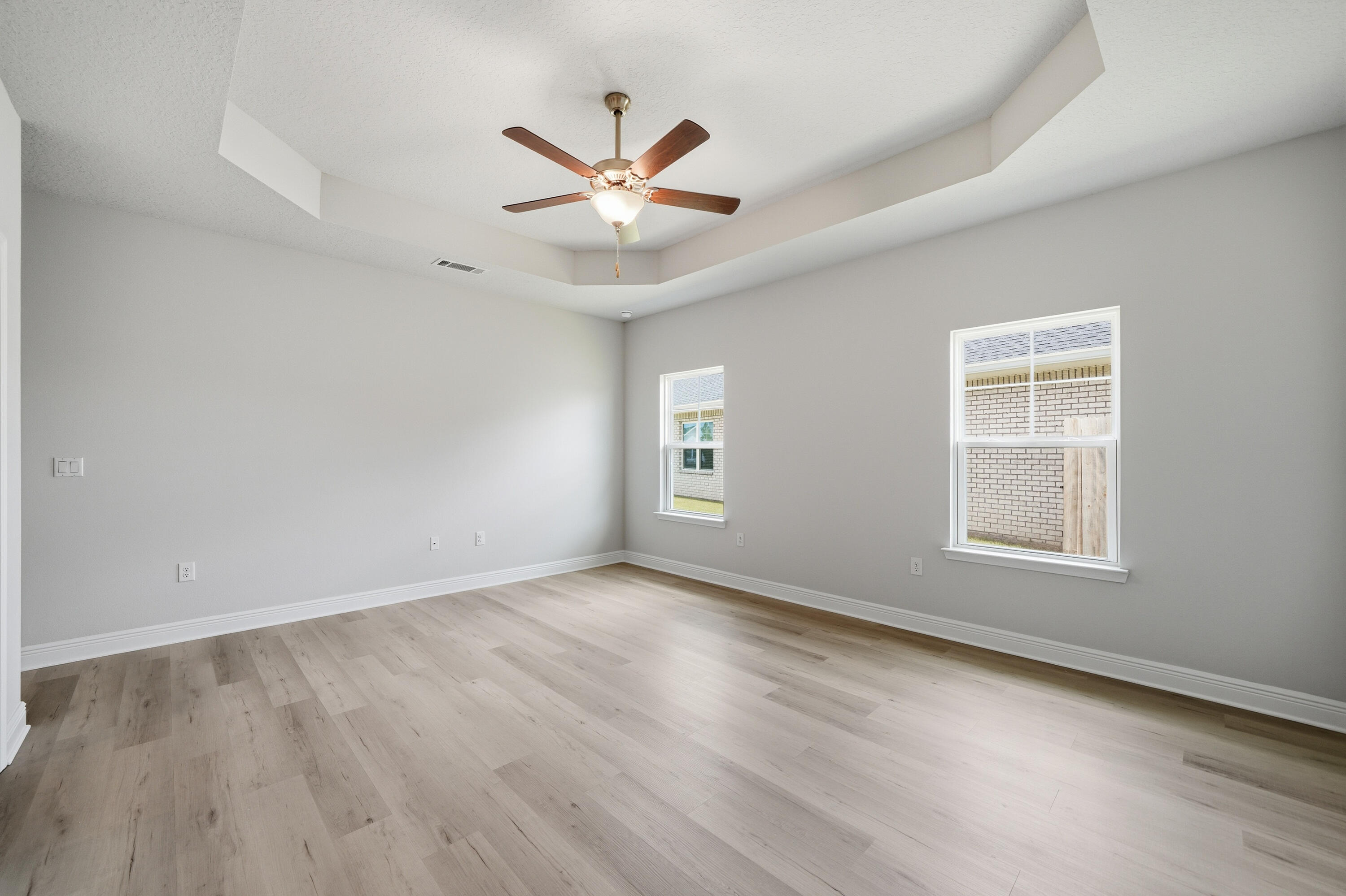 THE BLUFFS AT LAFAYETTE - Residential Lease