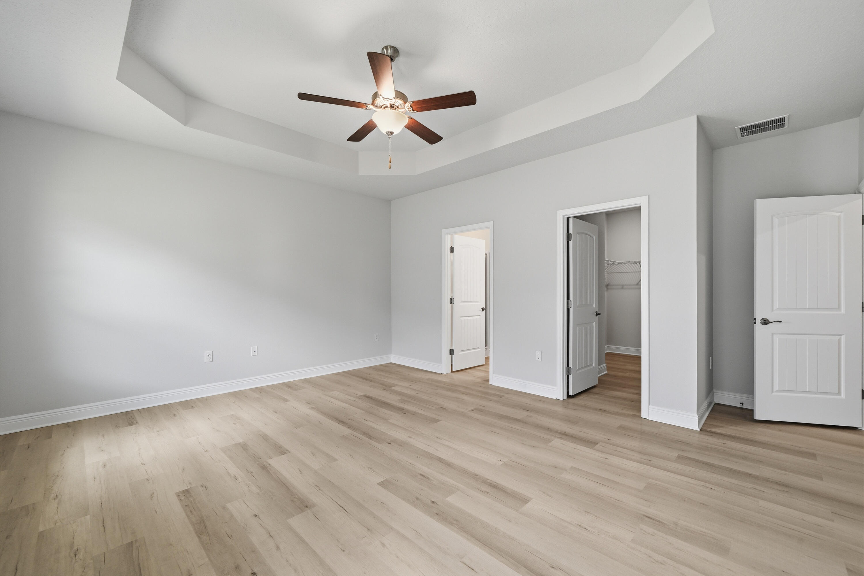 THE BLUFFS AT LAFAYETTE - Residential Lease