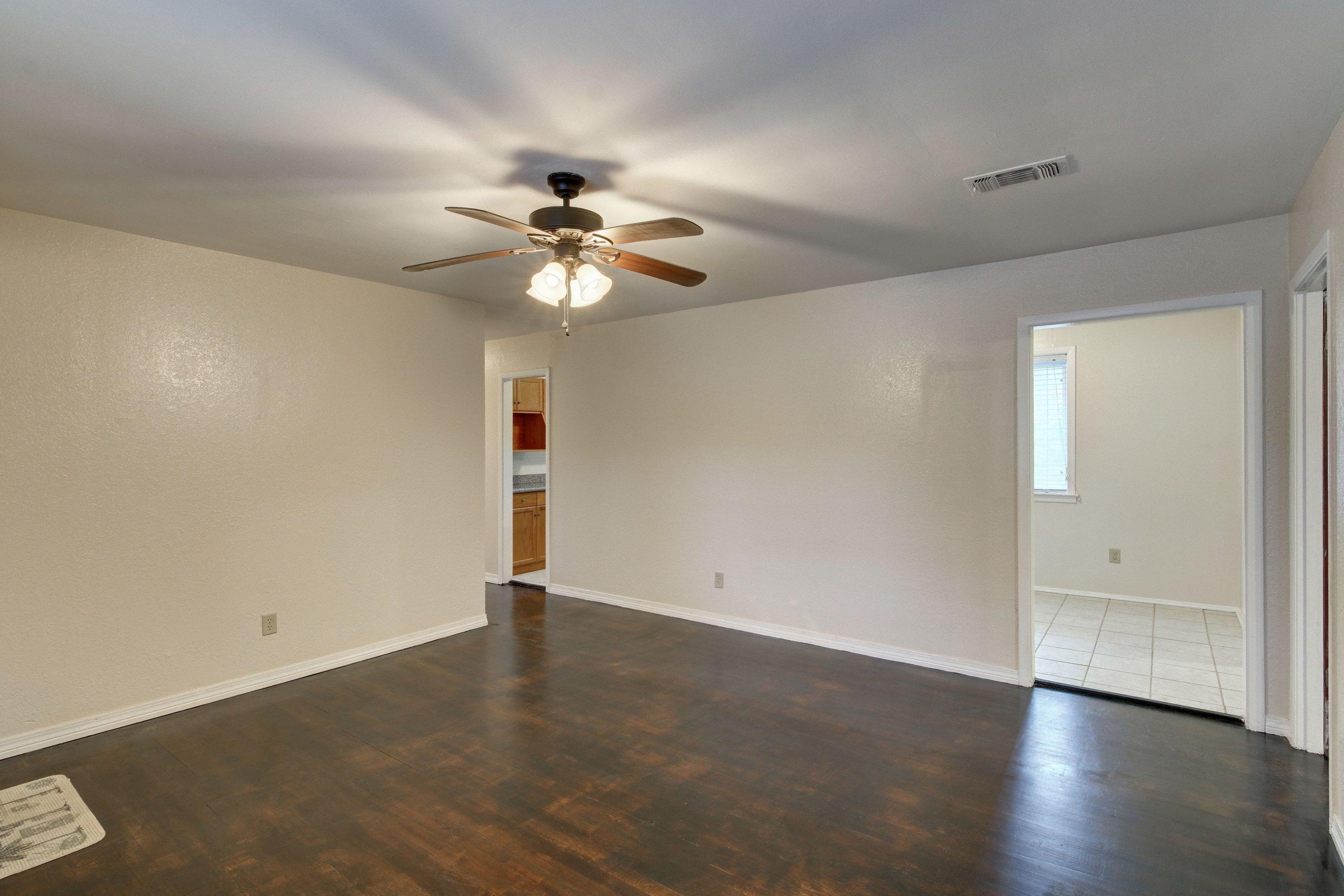 BELLE MEADE - Residential