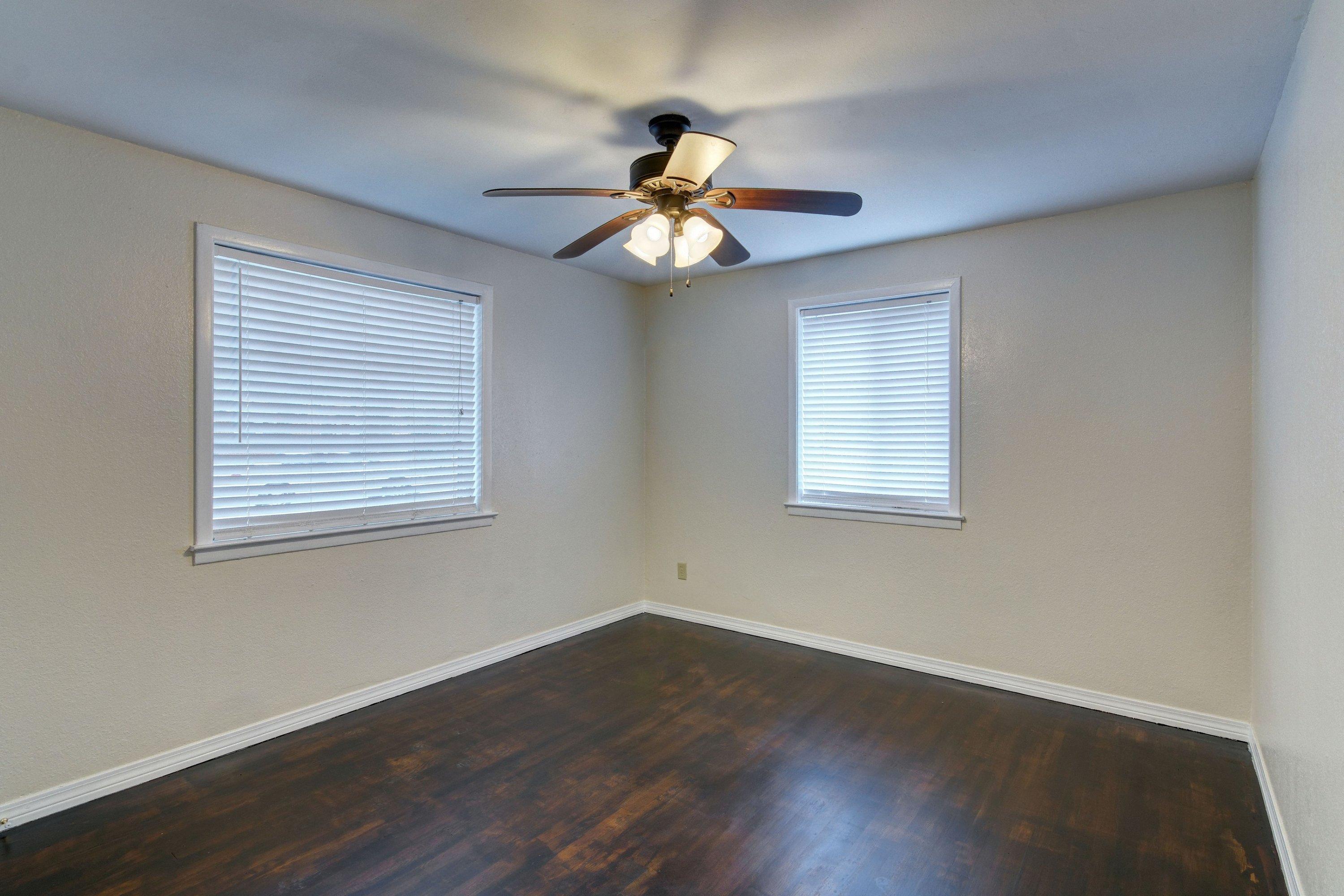 BELLE MEADE - Residential