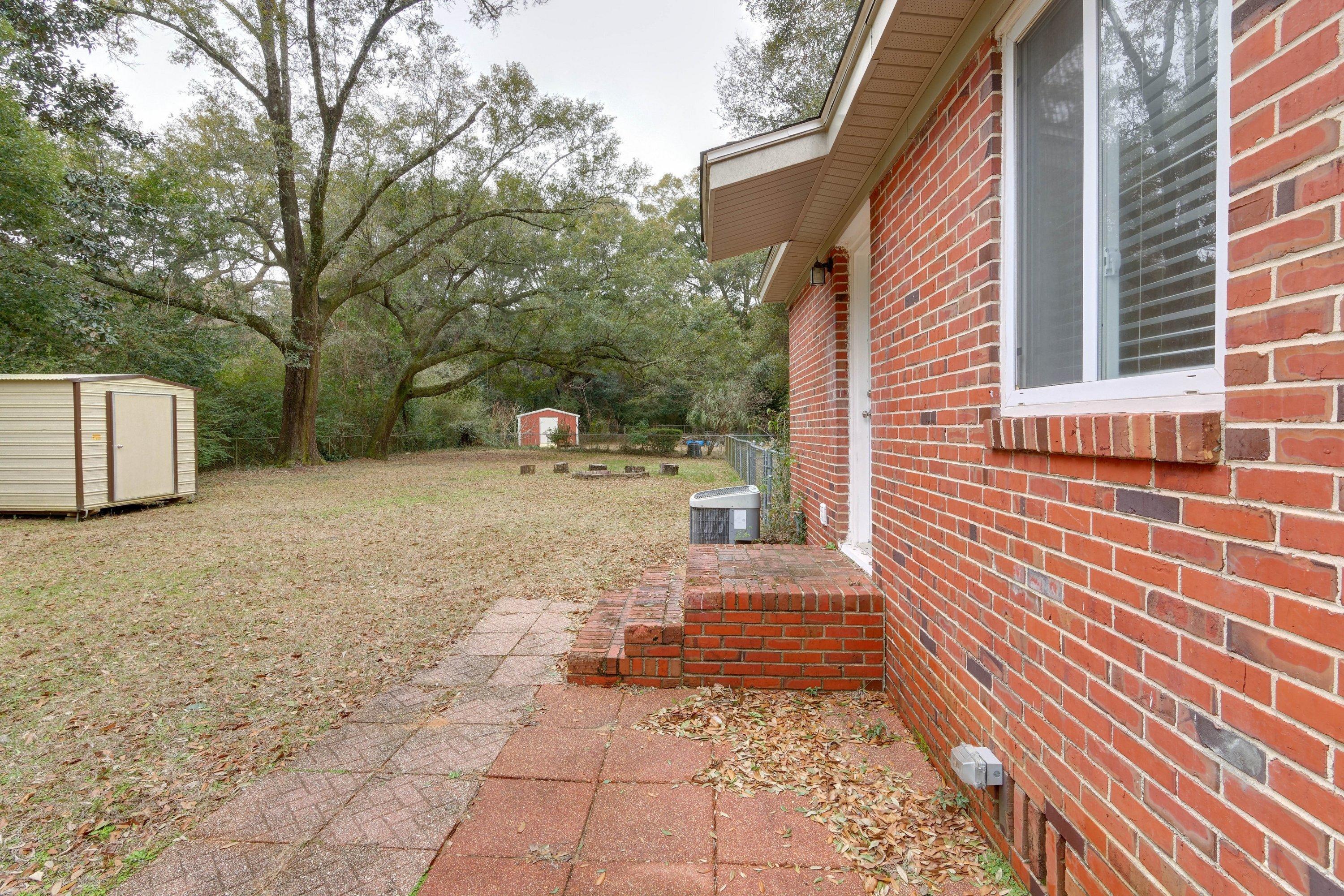 BELLE MEADE - Residential