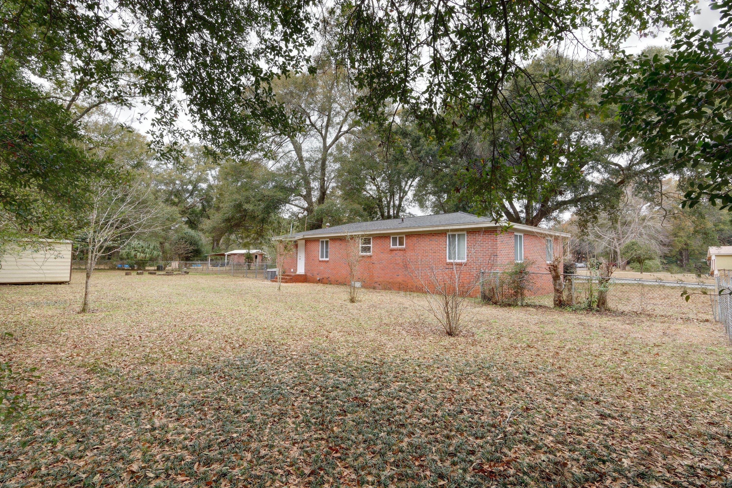 BELLE MEADE - Residential