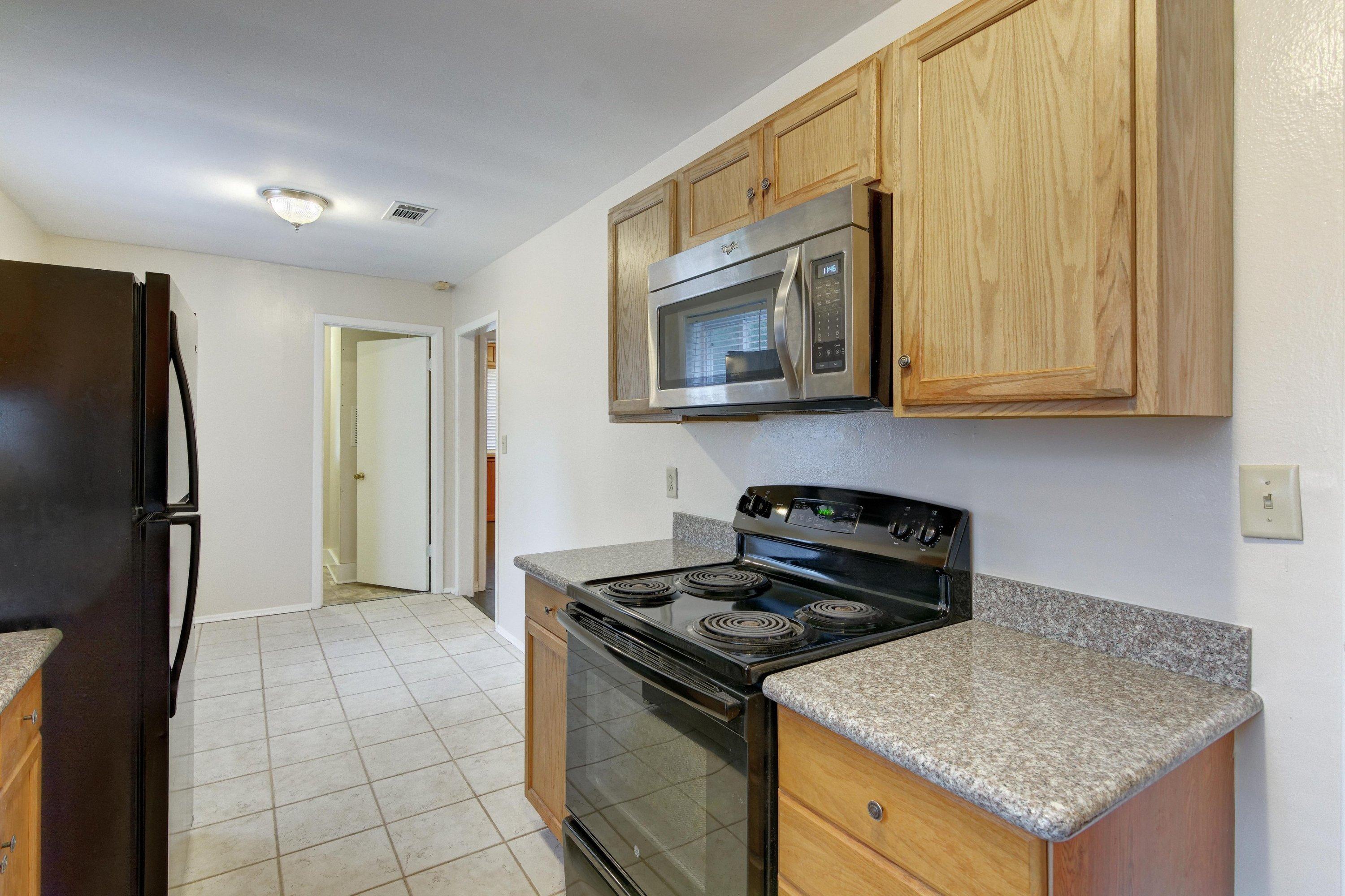 BELLE MEADE - Residential