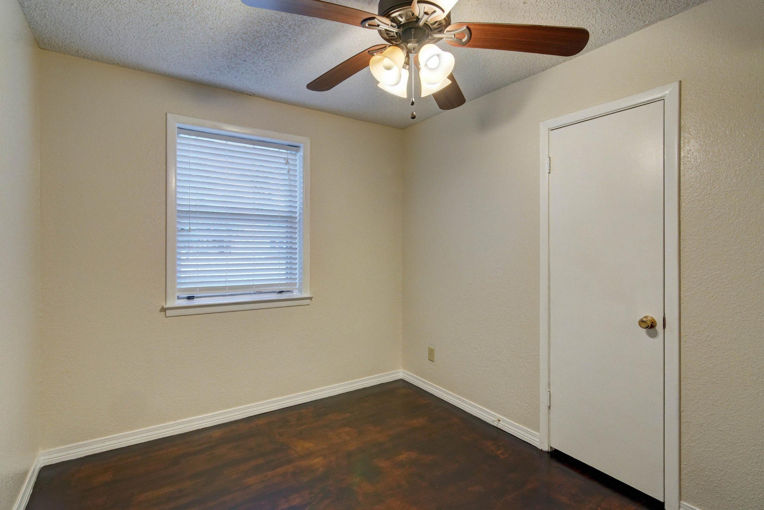 BELLE MEADE - Residential