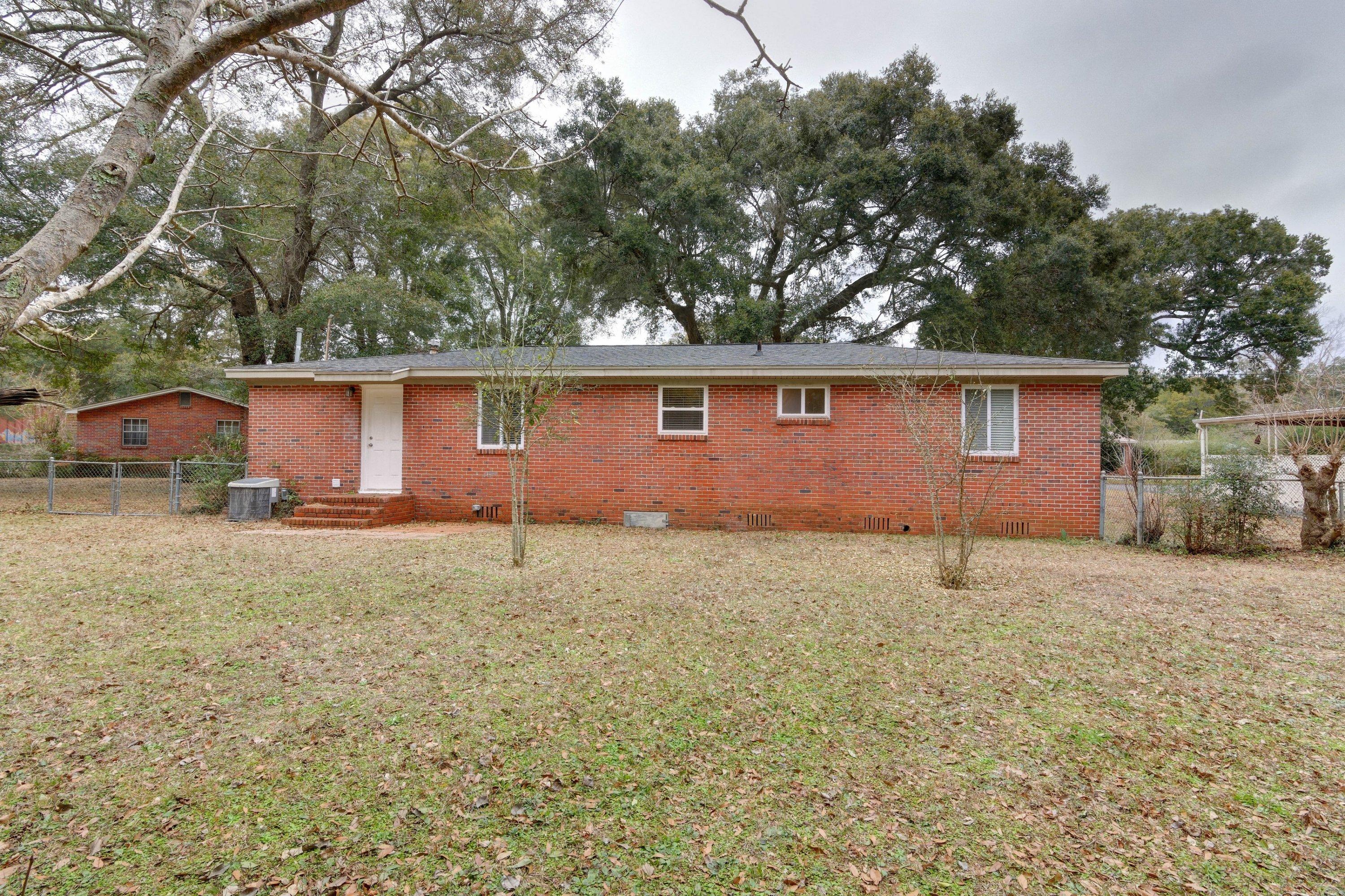 BELLE MEADE - Residential