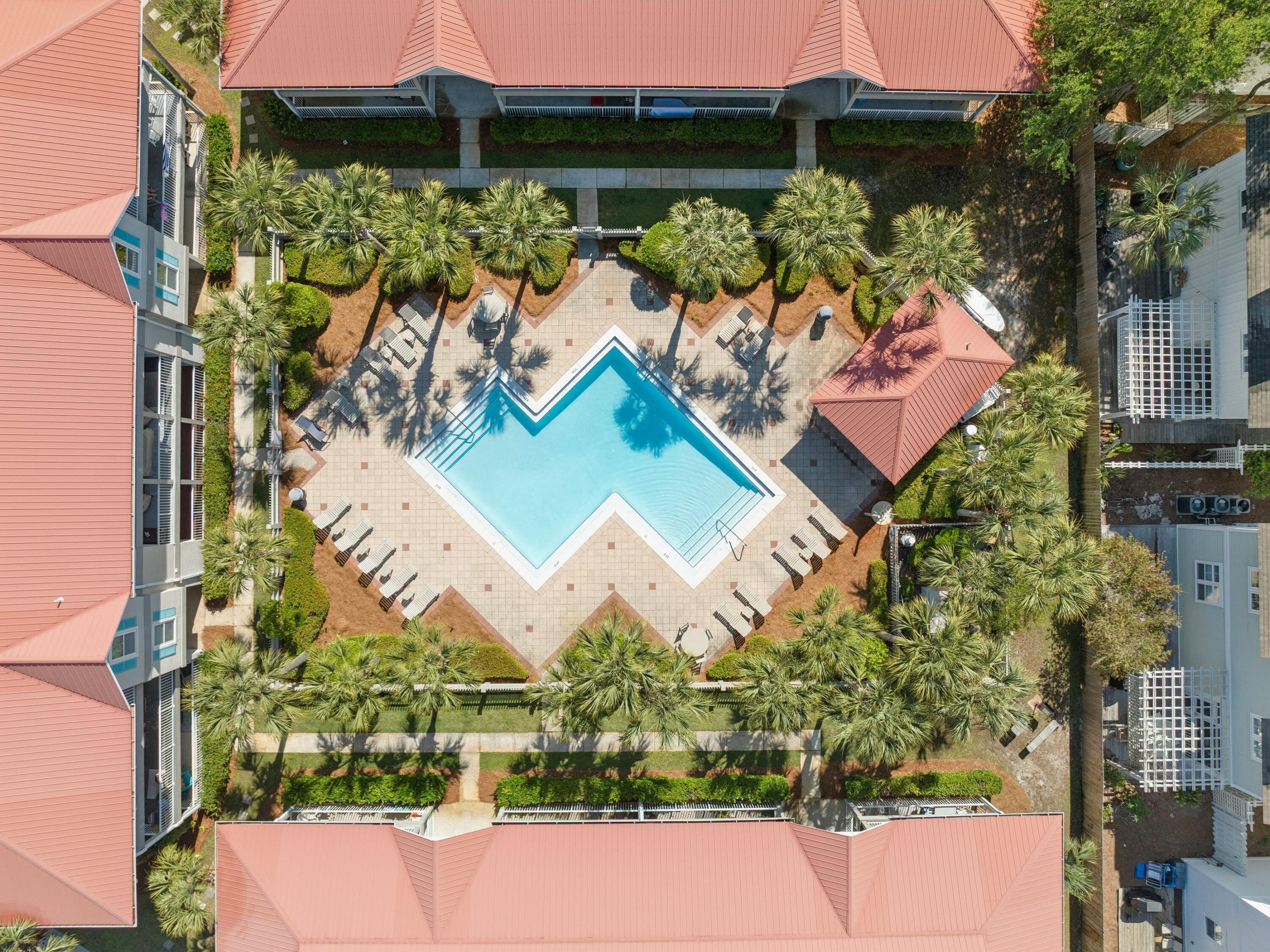 ROLLIN TIDE VILLAS - Residential