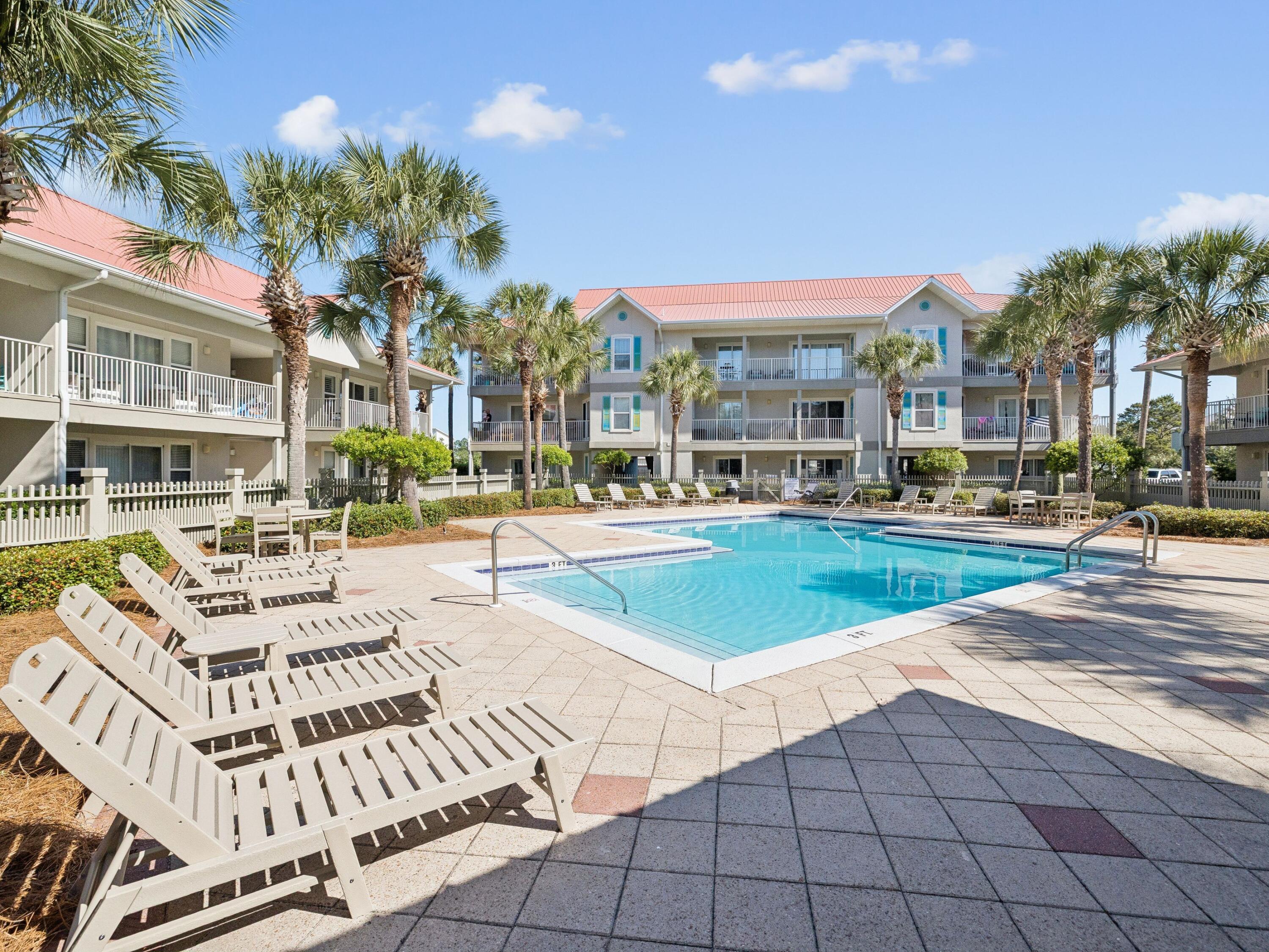 ROLLIN TIDE VILLAS - Residential