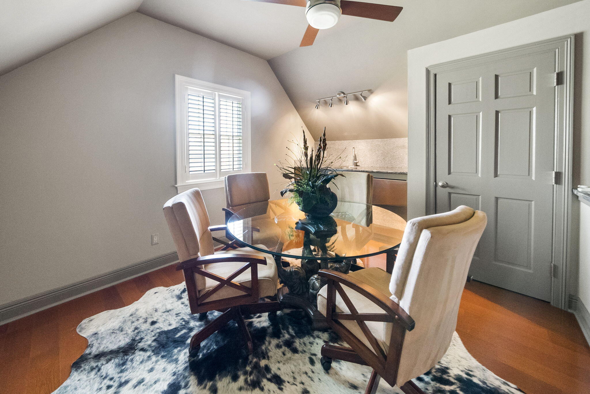 KINGS POINT - Residential