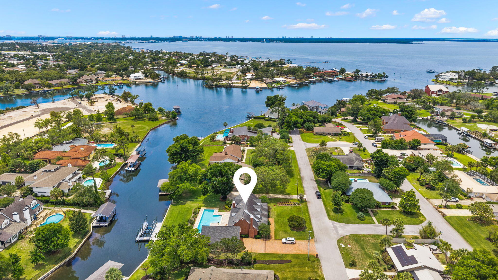 KINGS POINT - Residential
