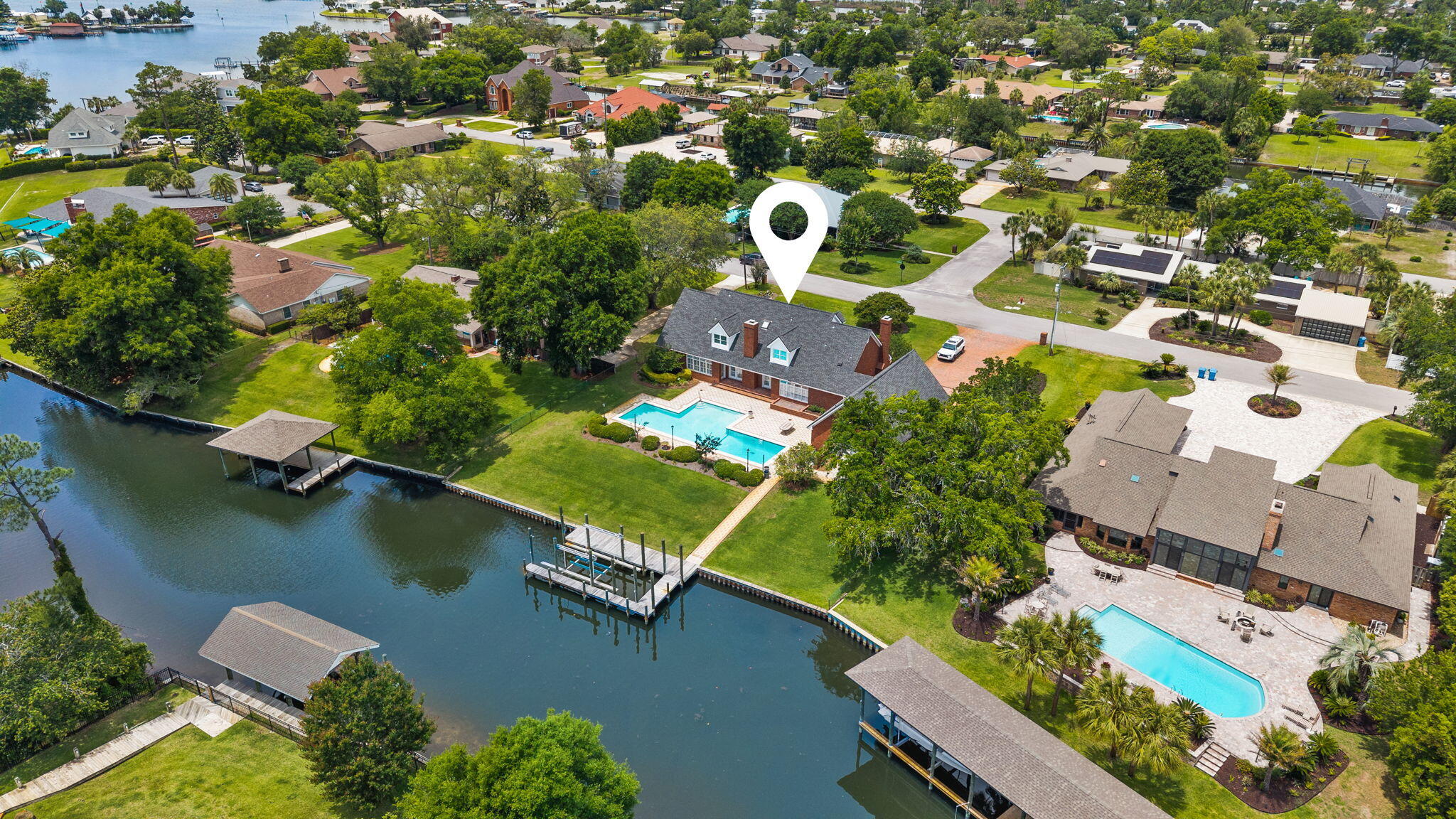 KINGS POINT - Residential