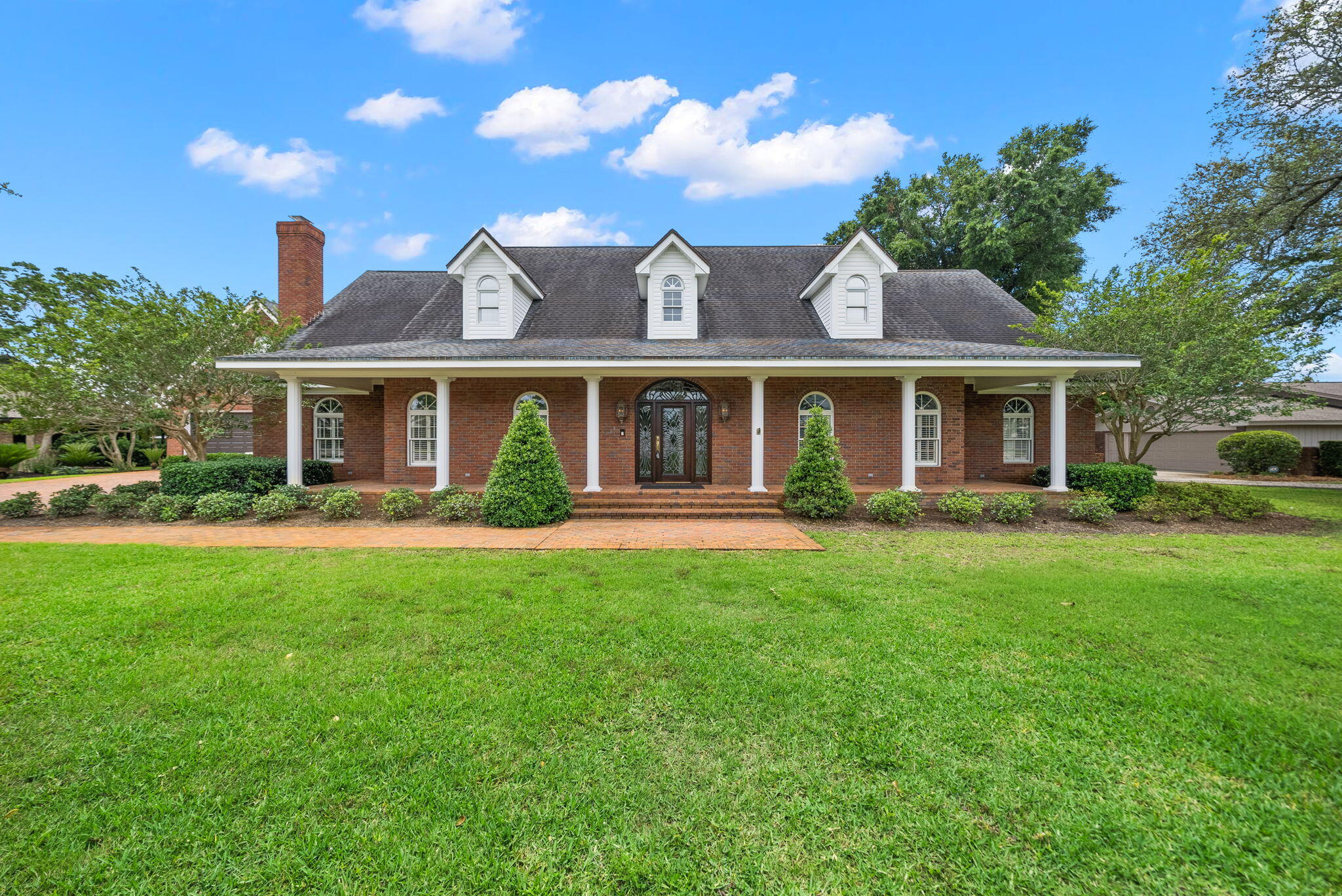 KINGS POINT - Residential