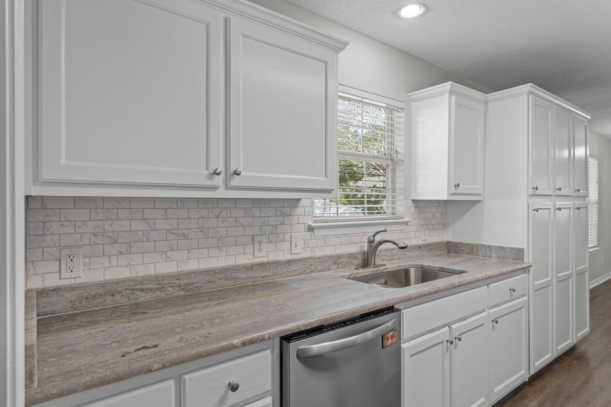 NAVARRE S/D 2ND ADDN - Residential