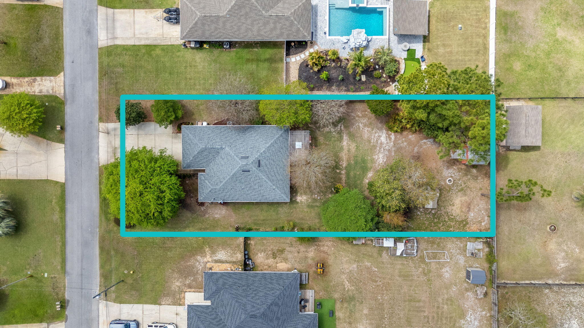 NAVARRE S/D 2ND ADDN - Residential