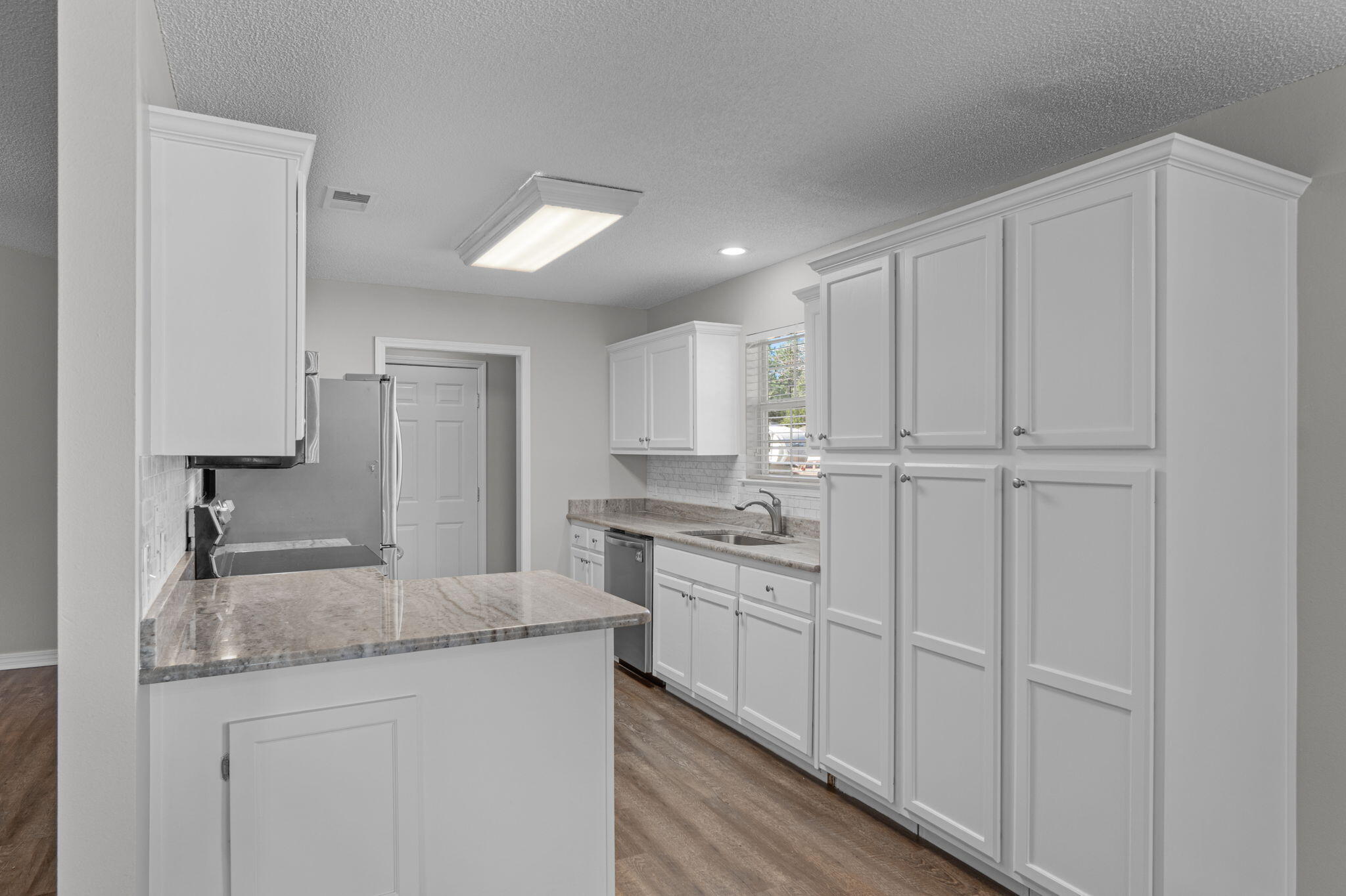 NAVARRE S/D 2ND ADDN - Residential