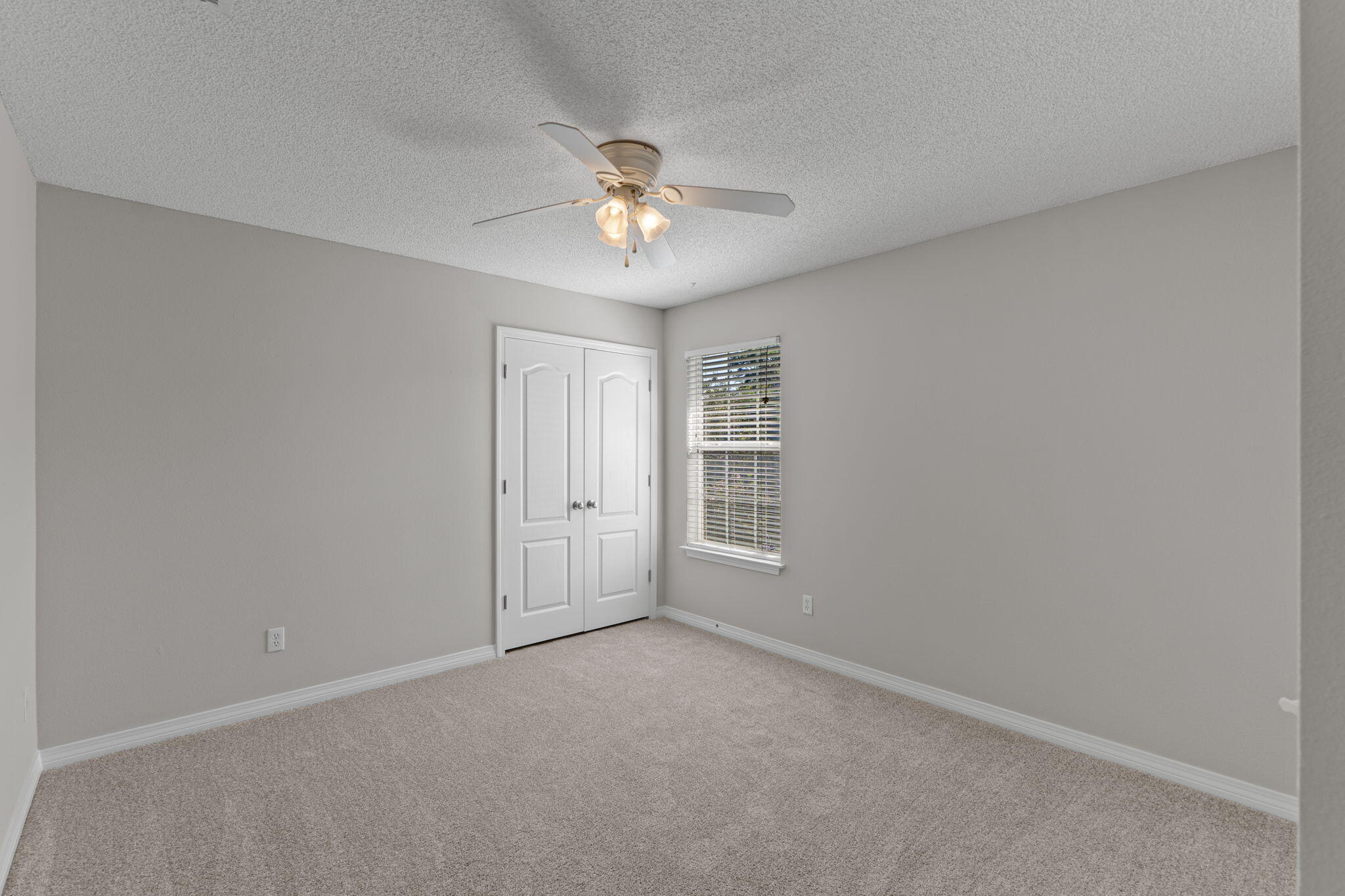 NAVARRE S/D 2ND ADDN - Residential