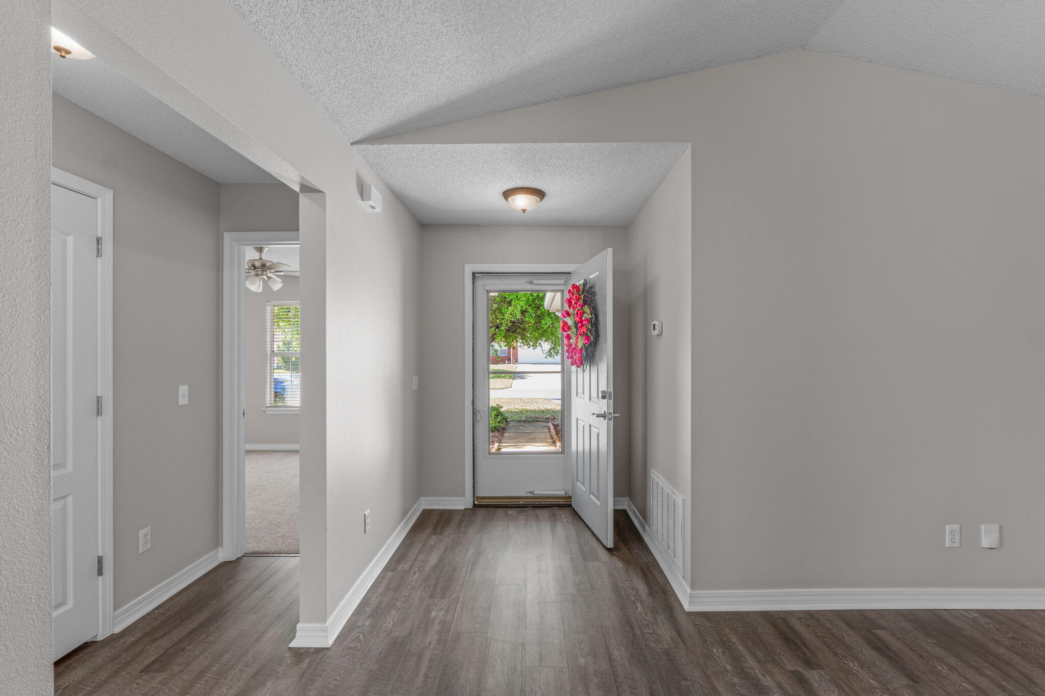 NAVARRE S/D 2ND ADDN - Residential